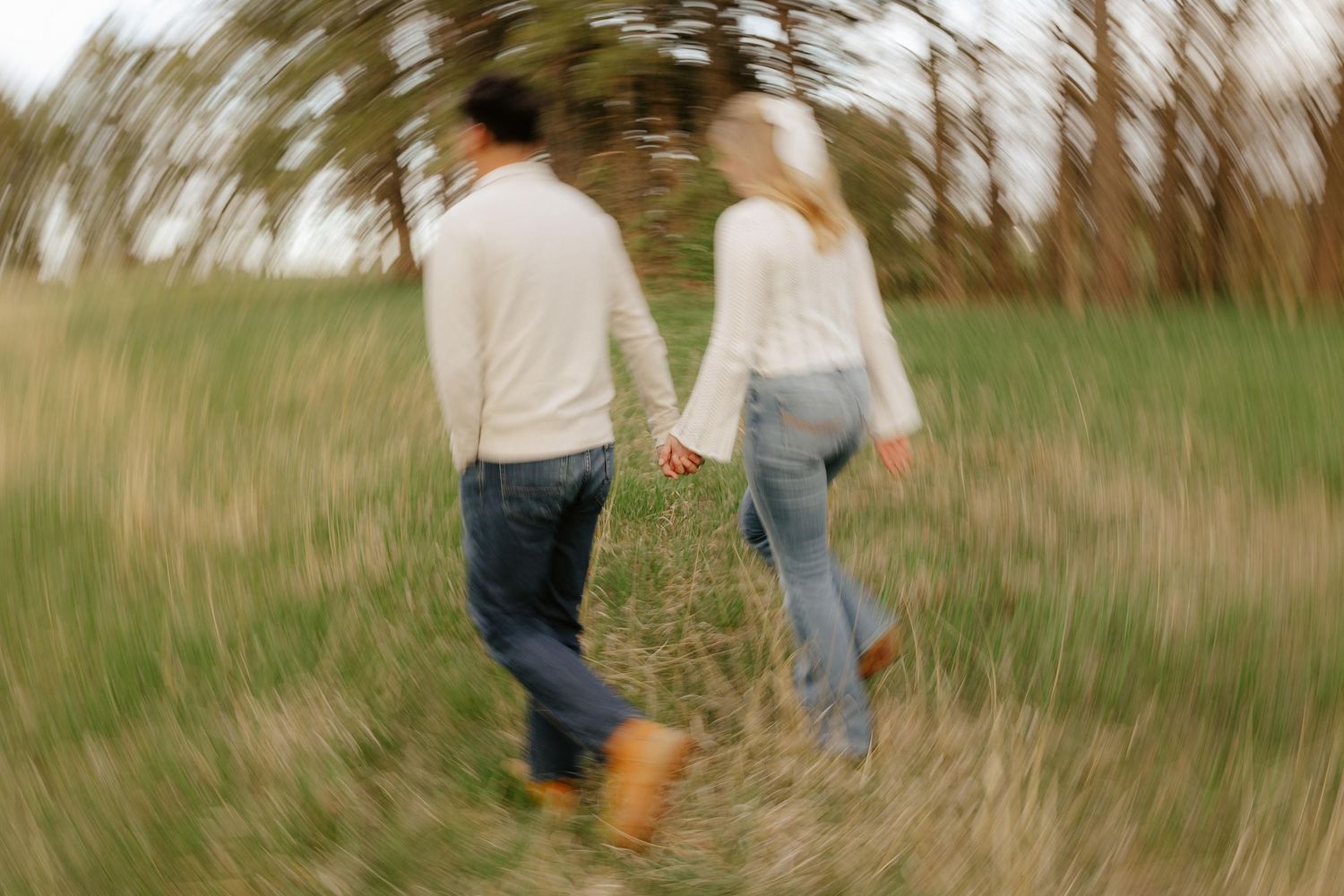 Engagement photography at Pioneers Park in Lincoln, NE. Romantic outdoor session with natural light, perfect for Nebraska couples