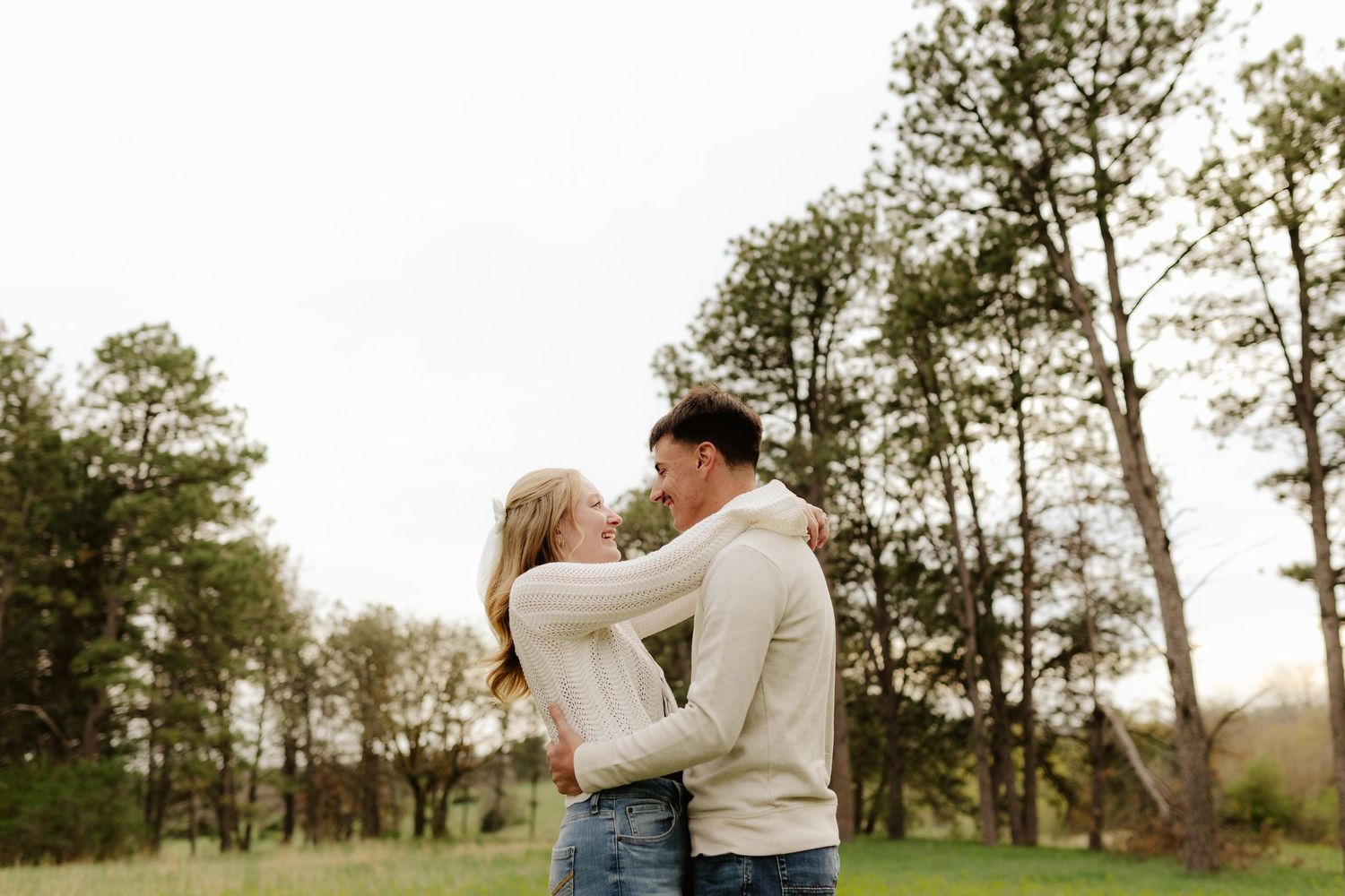 Engagement photography at Pioneers Park in Lincoln, NE. Romantic outdoor session with natural light, perfect for Nebraska couples