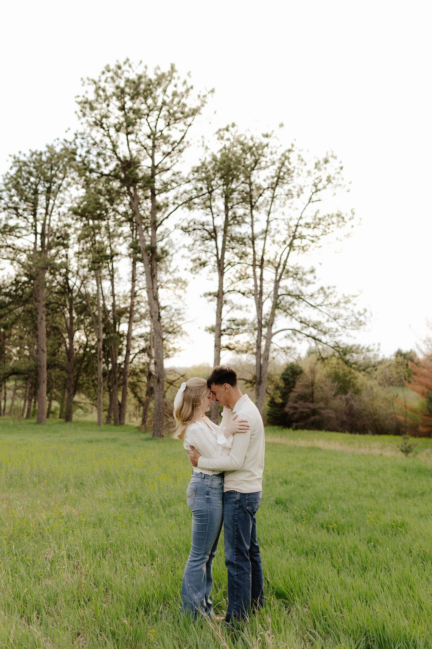 Engagement photography at Pioneers Park in Lincoln, NE. Romantic outdoor session with natural light, perfect for Nebraska couples