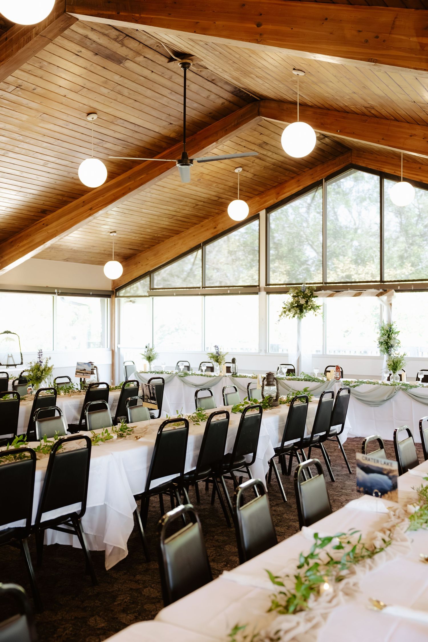 Mallet Lodge wedding photos, wedding venue in Platte River State Park