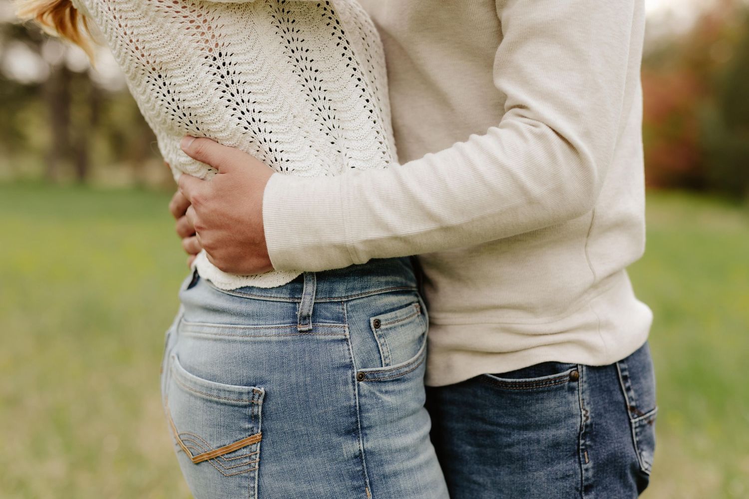 Engagement photography at Pioneers Park in Lincoln, NE. Romantic outdoor session with natural light, perfect for Nebraska couples