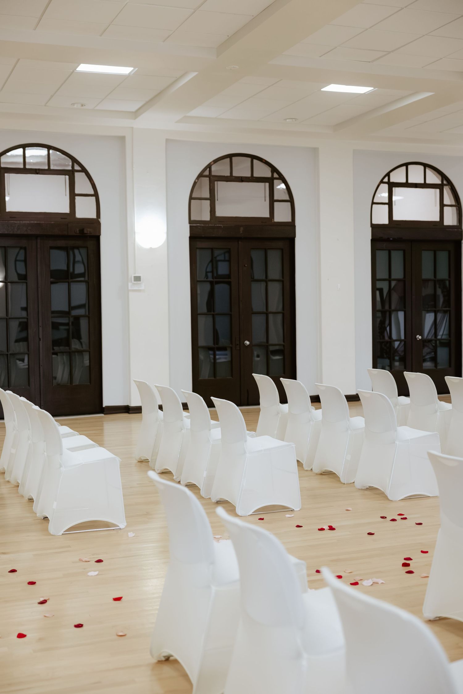 Wedding ceremony inside Auld Pavilion in Lincoln Nebraska