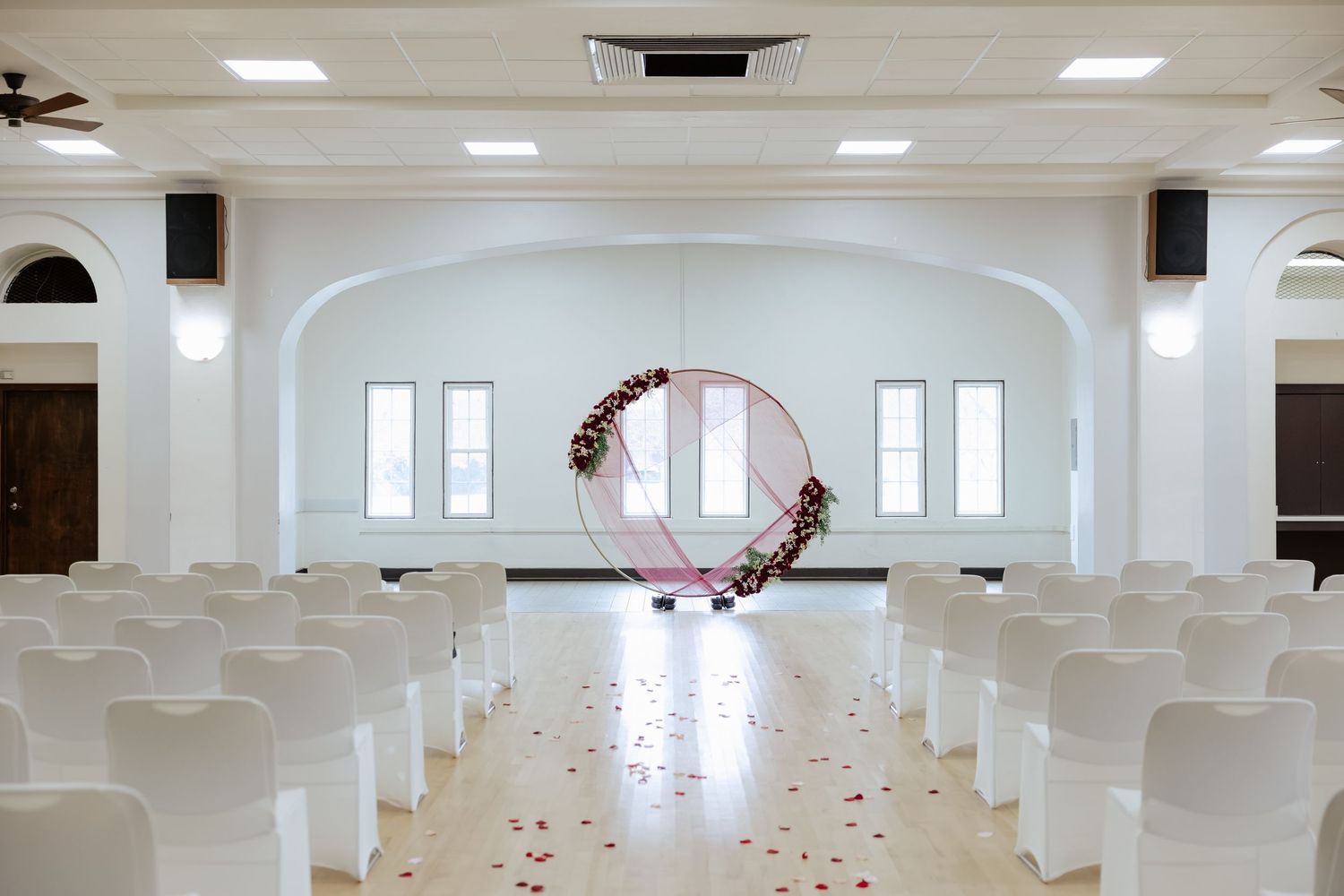 Wedding ceremony inside Auld Pavilion in Lincoln Nebraska