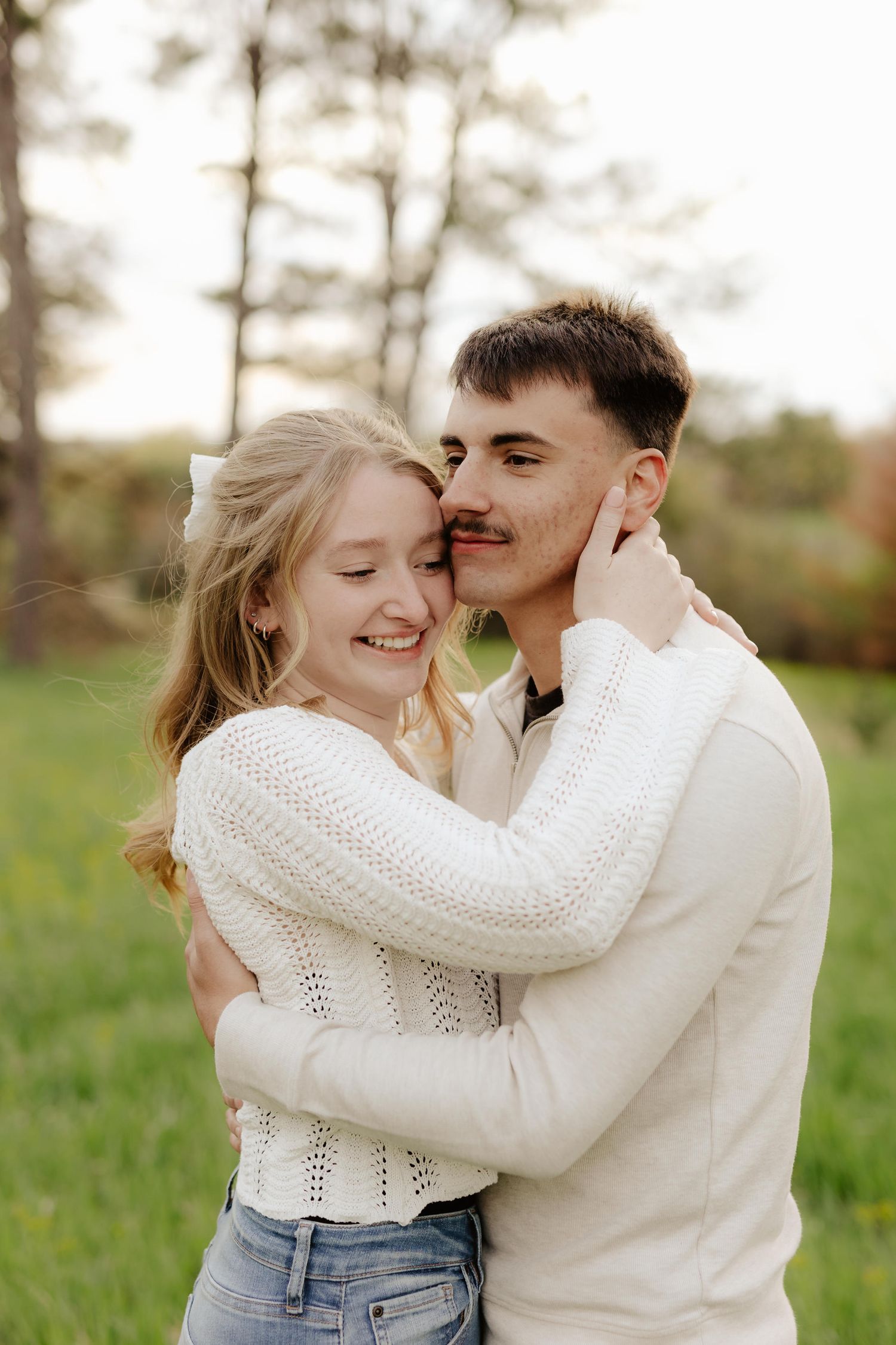 Engagement photography at Pioneers Park in Lincoln, NE. Romantic outdoor session with natural light, perfect for Nebraska couples