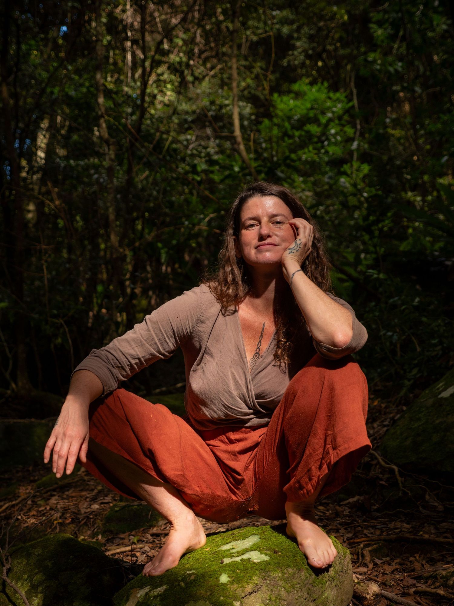Women sitting in nature