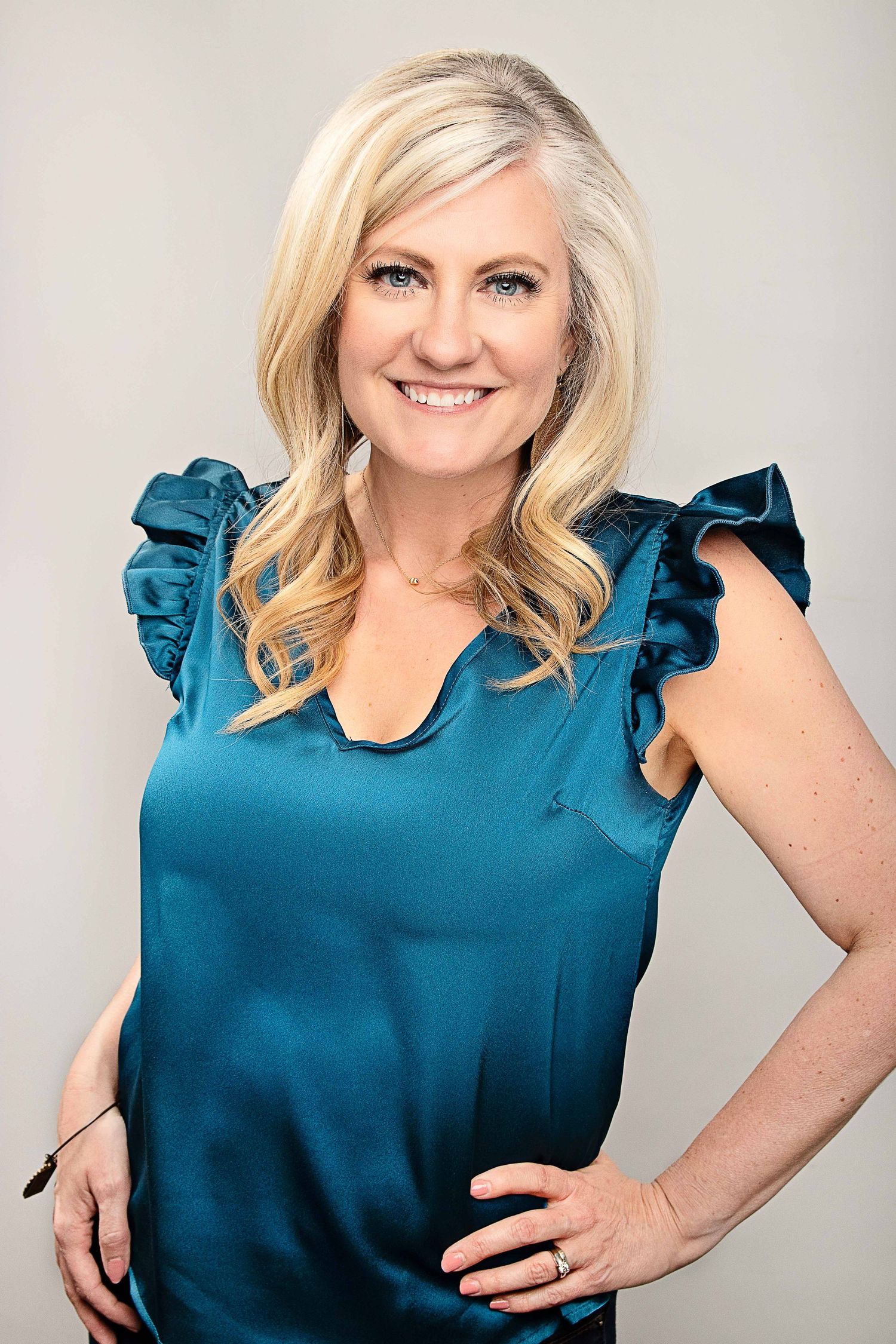 Kristie Headshot
