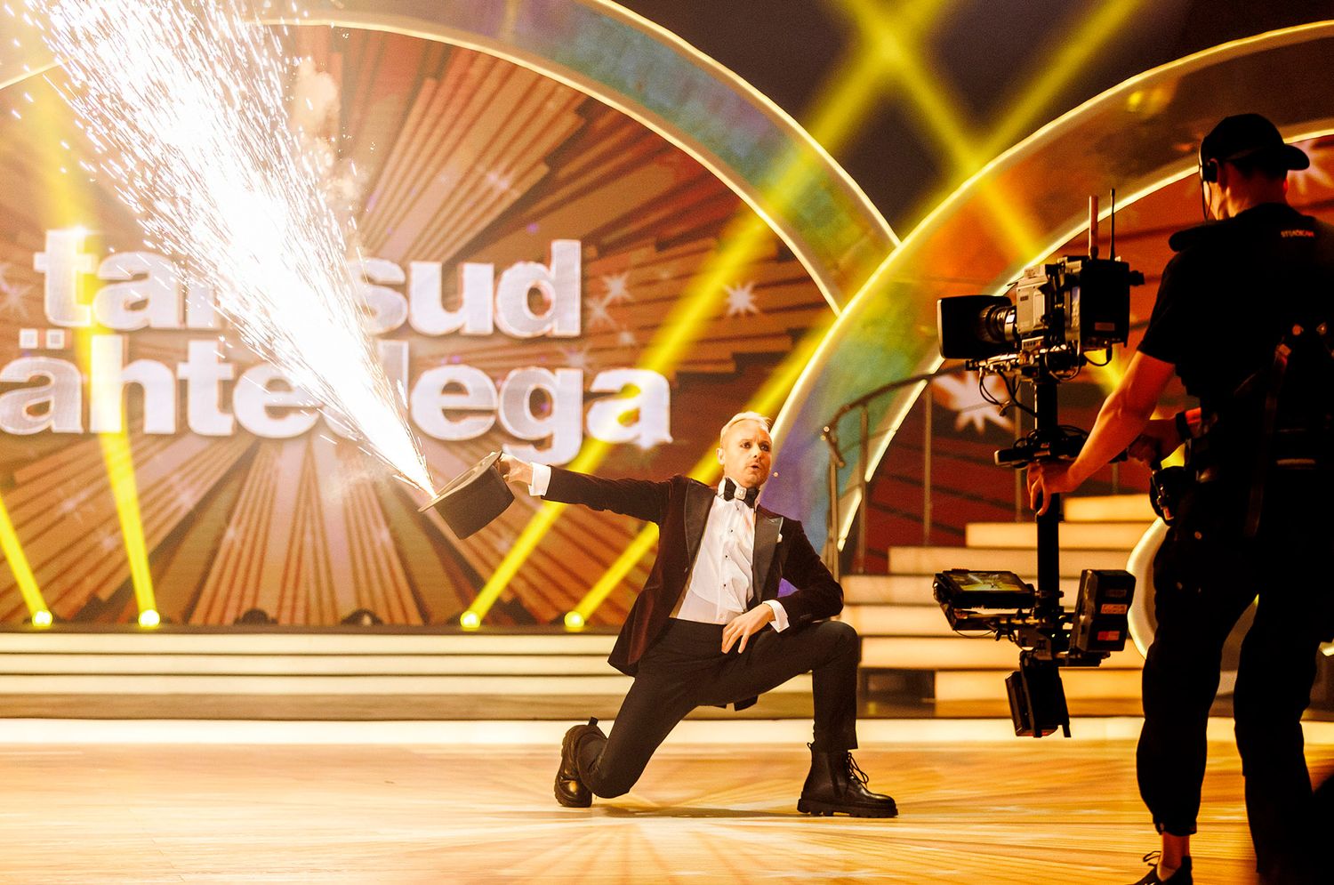 pyrotechnics, magic trick, tv show