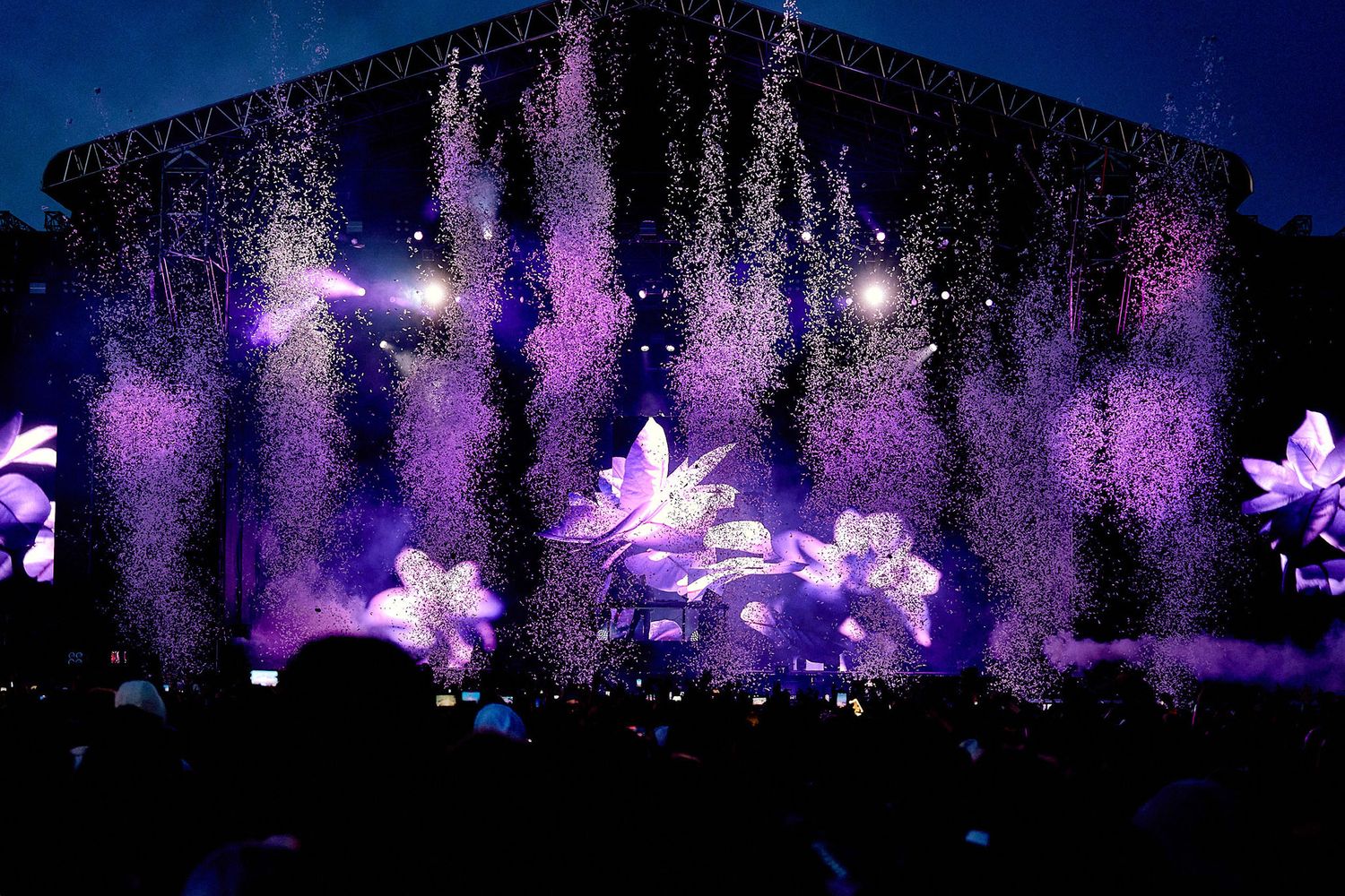 SFX, confetti