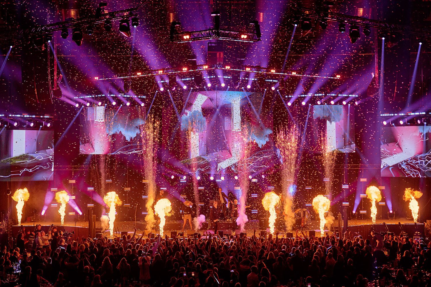 pyrotechnics, SFX, flames