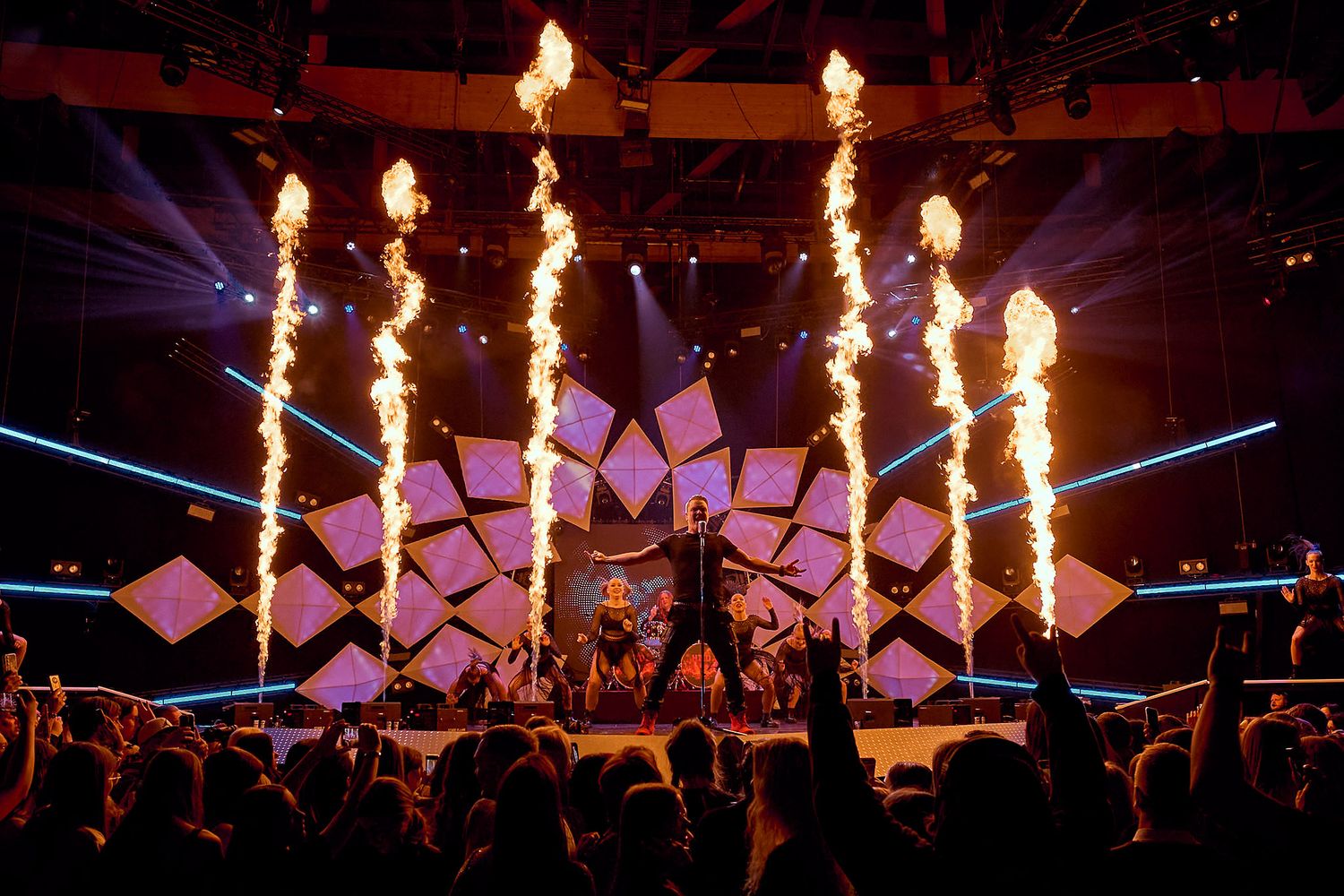 SFX, flames, tv show