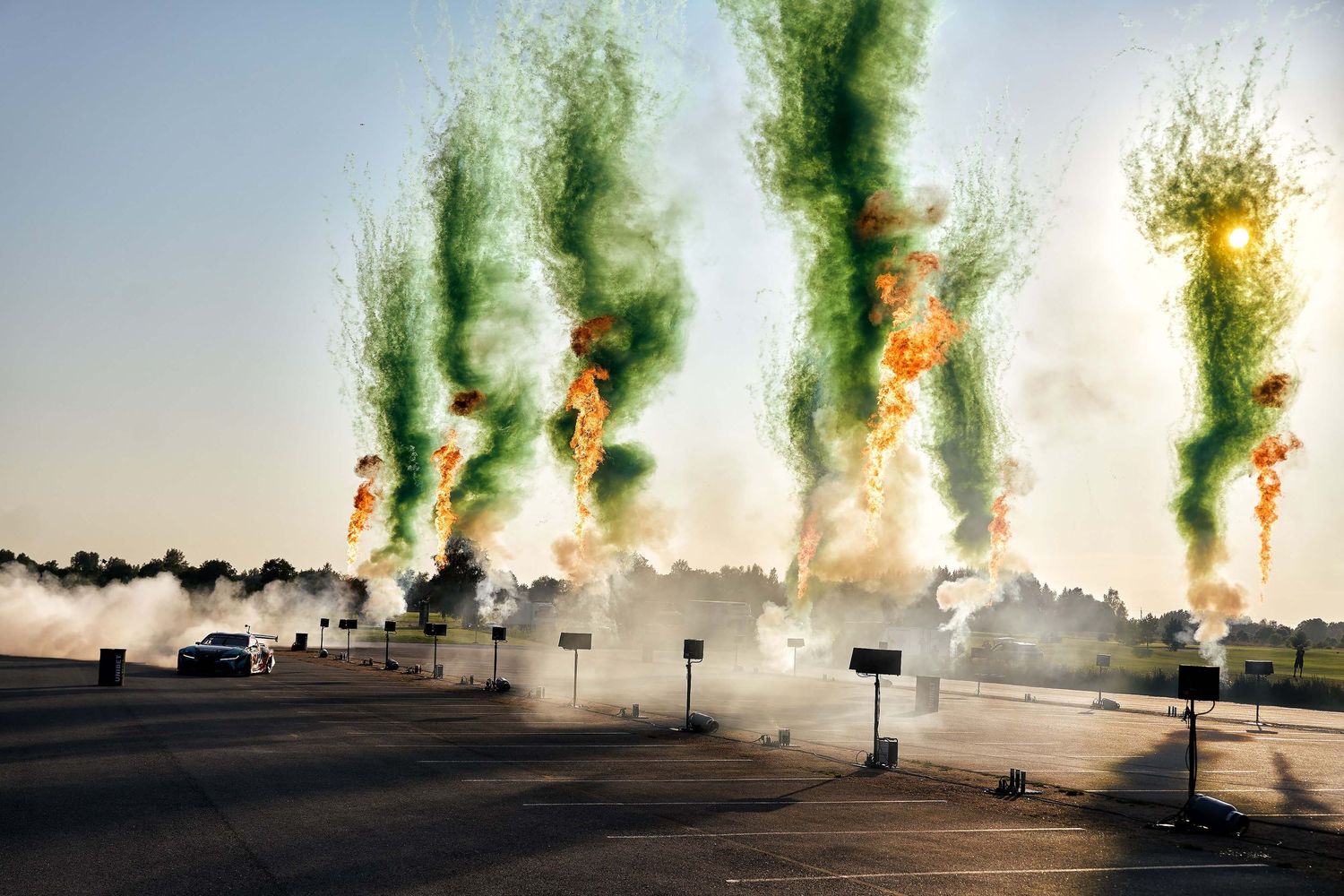 pyrotechnics, smoke mine, SFX, flames, drift