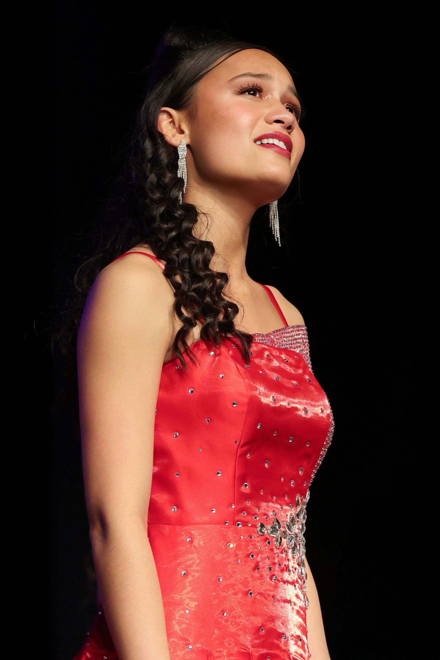 ATSC show choir member performing during South Titan Classic