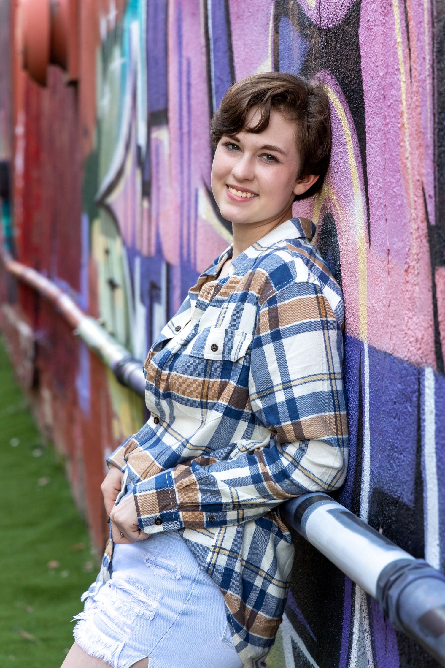 Graffiti senior photos girl