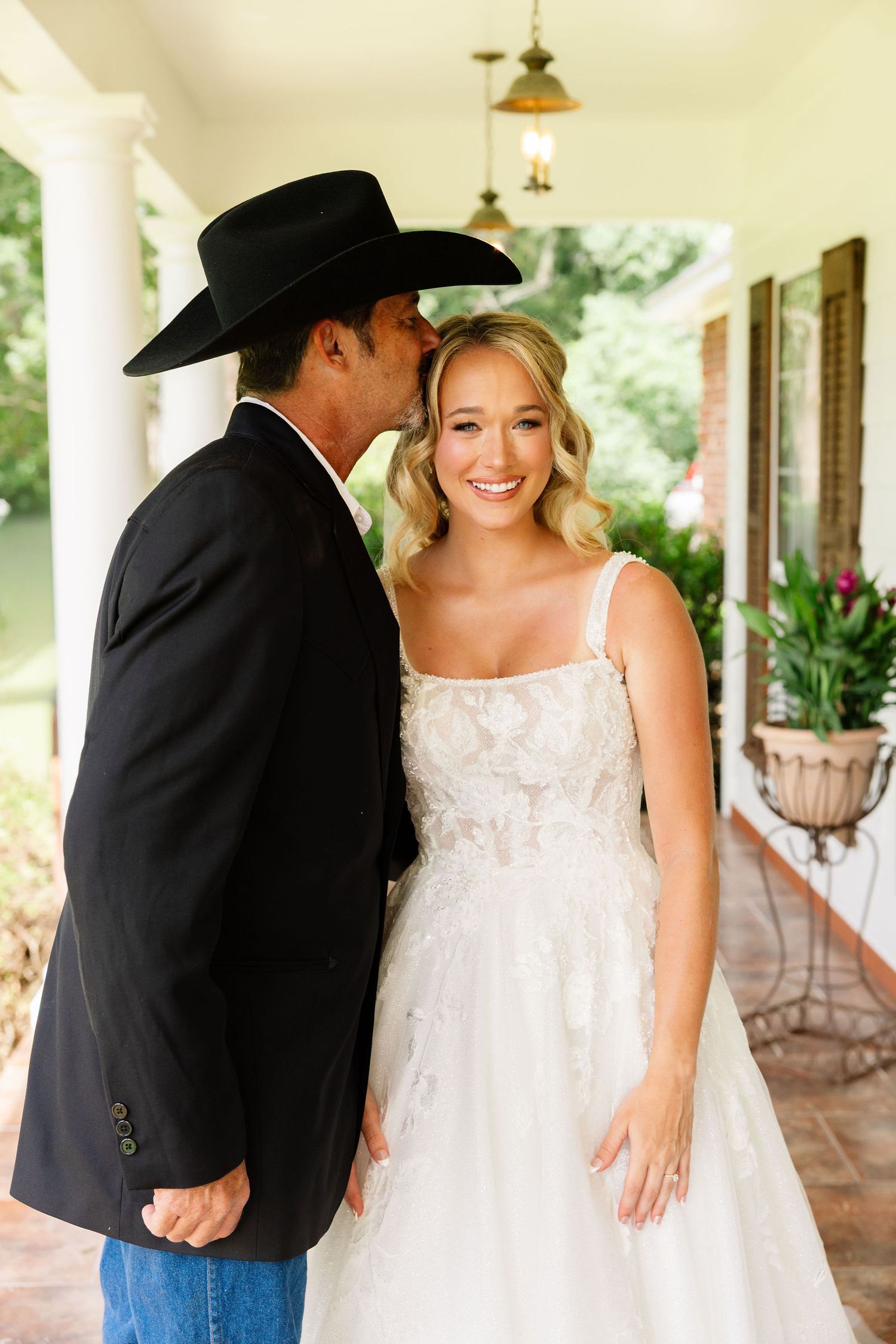 Hattiesburg MS country wedding photography featuring a bride and her father. Captured by wedding photographer near you!