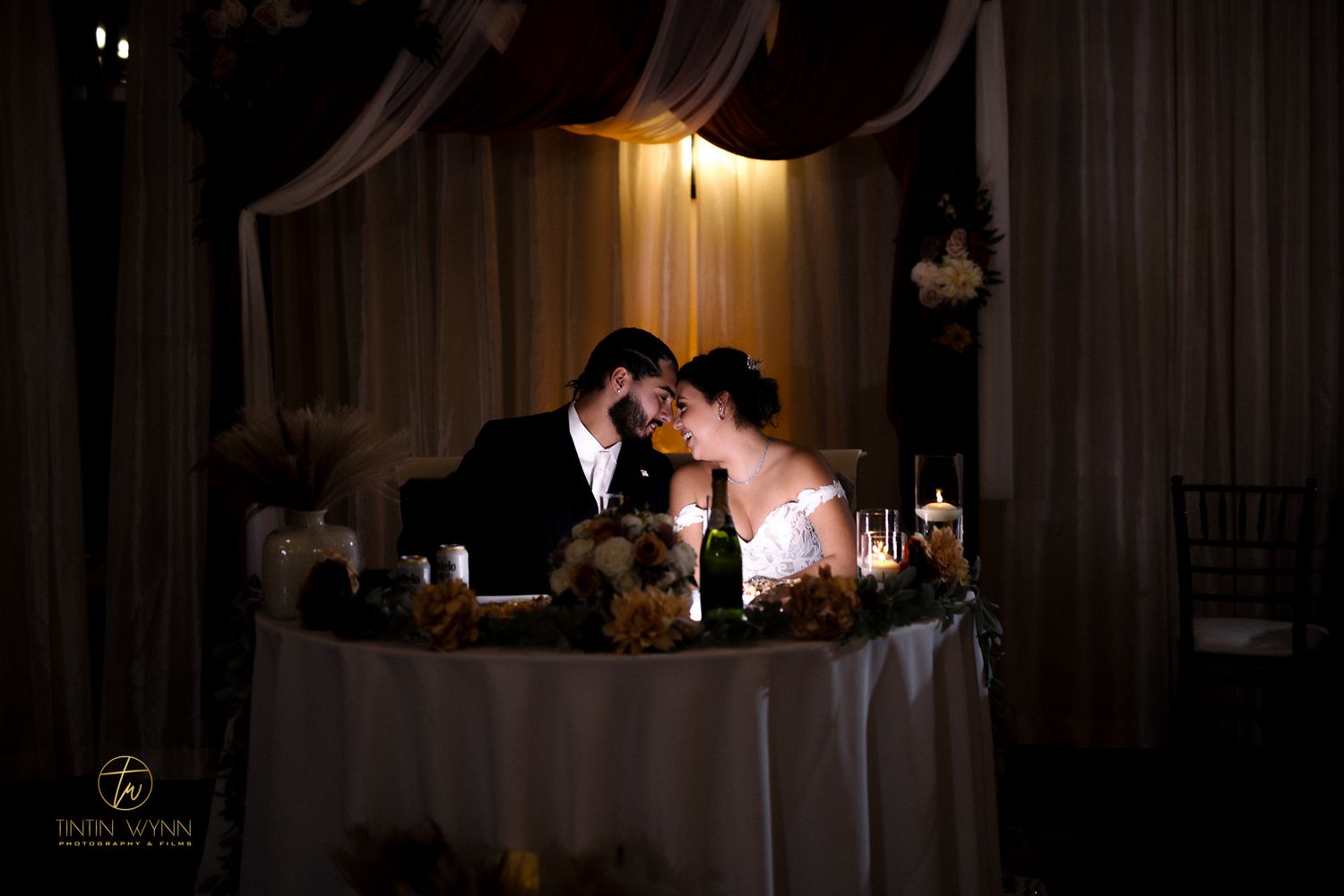 Jovanny and Diana had a moment during their wedding reception