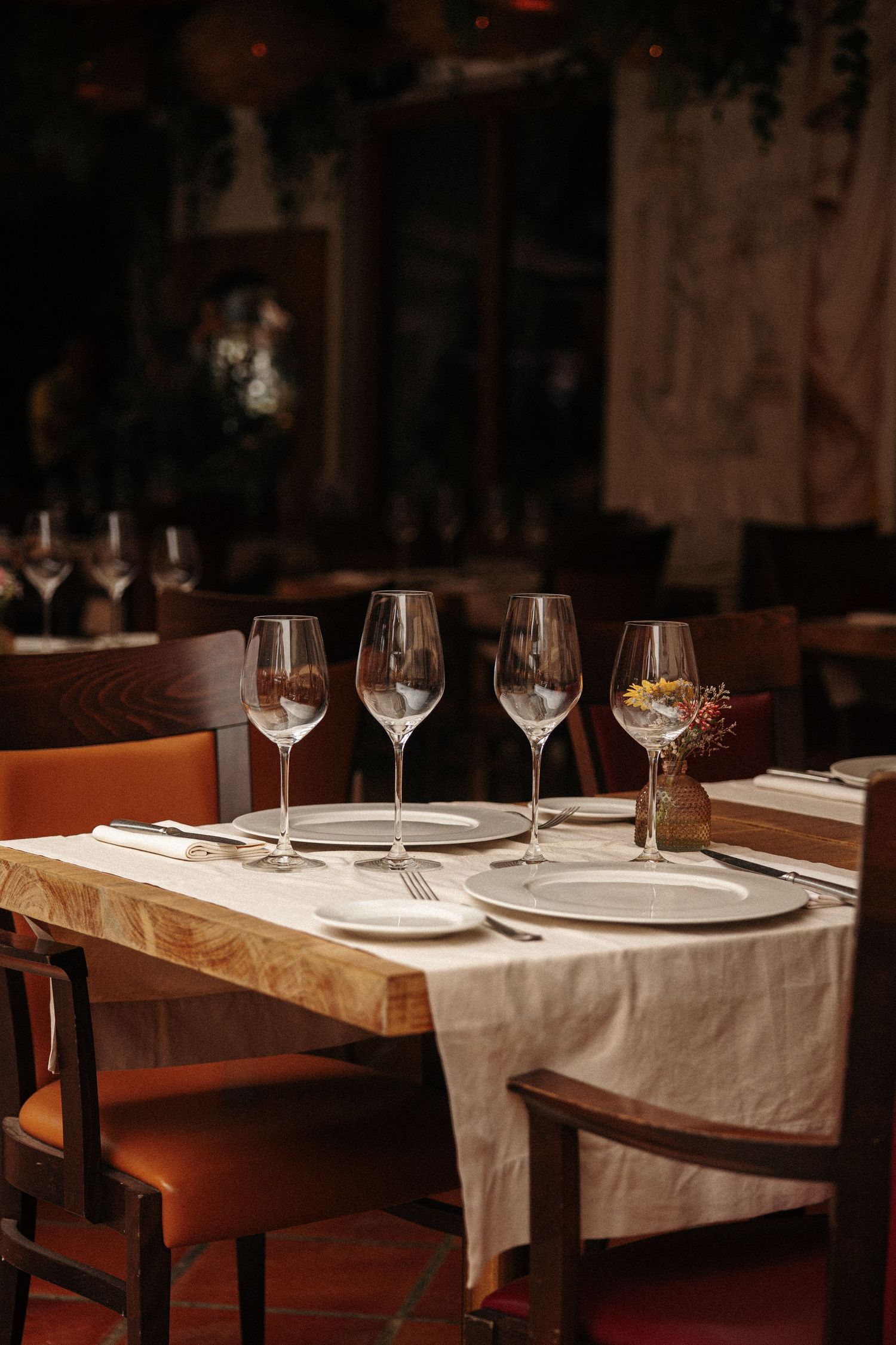 Table gastronomique photographié dans un restaurant à Bonifacio par une photographe culinaire.