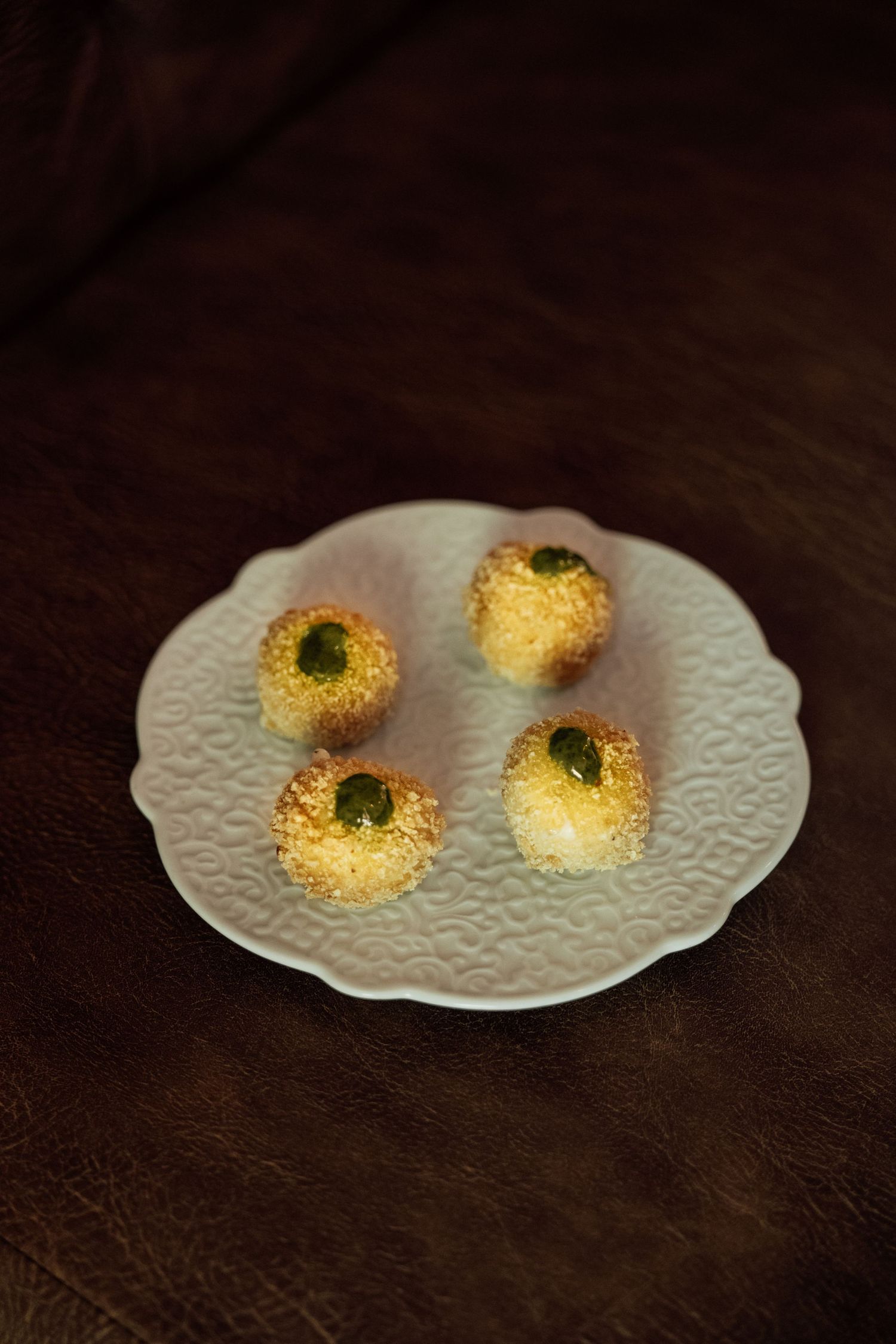 Création culinaire photographiée au restaurant Aux Envies à Saint-Rémy-de-Provence.