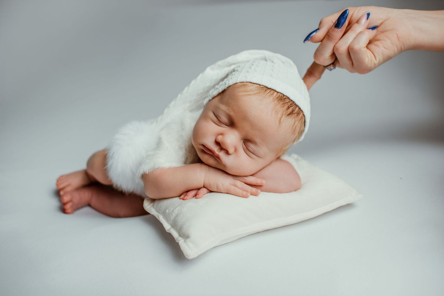 Newborn Photographer Cavan, Maternity Photography, Cake Smash, Milestones, Family Photography, Baby Photographer Ireland