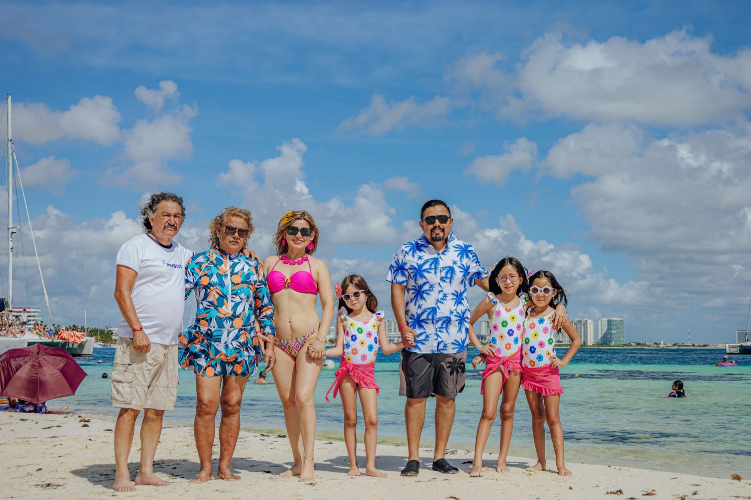 cancun photographer
cancun photo session
family beach photos
cancun vacation photography
rivieramaya photographer