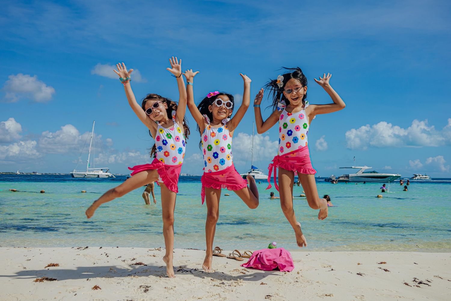 cancun photographer
cancun photo session
family beach photos
cancun vacation photography
rivieramaya photographer