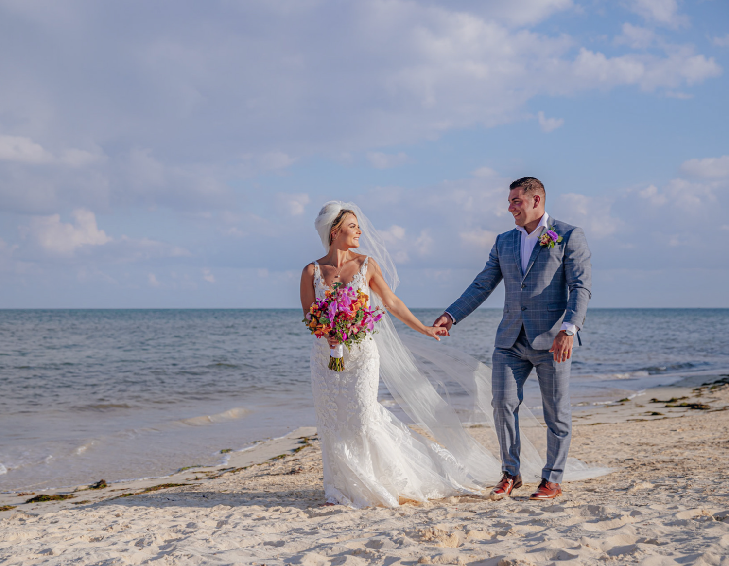 Family vacation photoshoot in Riviera Maya
cancun photographer
cancun photo session
family beach photos
cancun vacation photography
rivieram