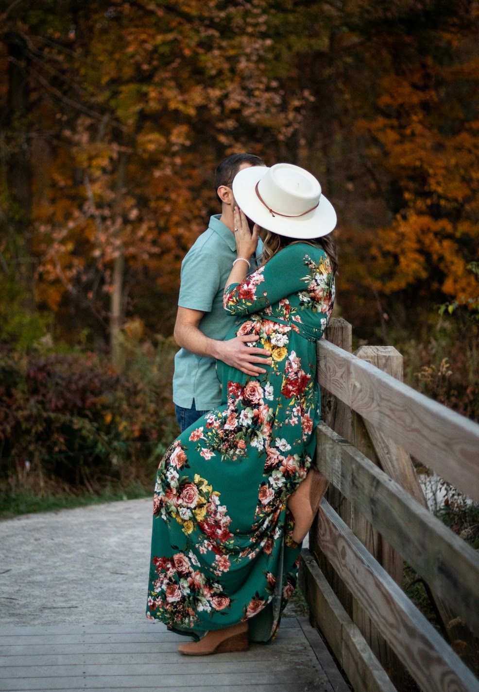 Cincinnati/ Northern Kentucky pregnancy announcement photo session, maternity photo