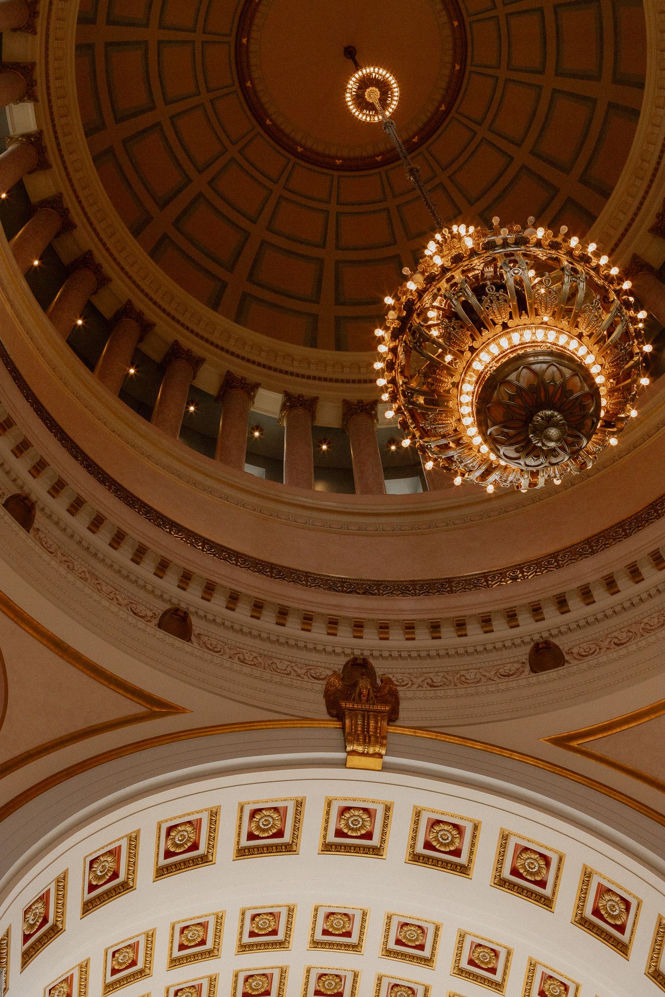 Washington State capitol engagement photos / seattle engagement photos / washington engagement photos / seattle engagement photographer