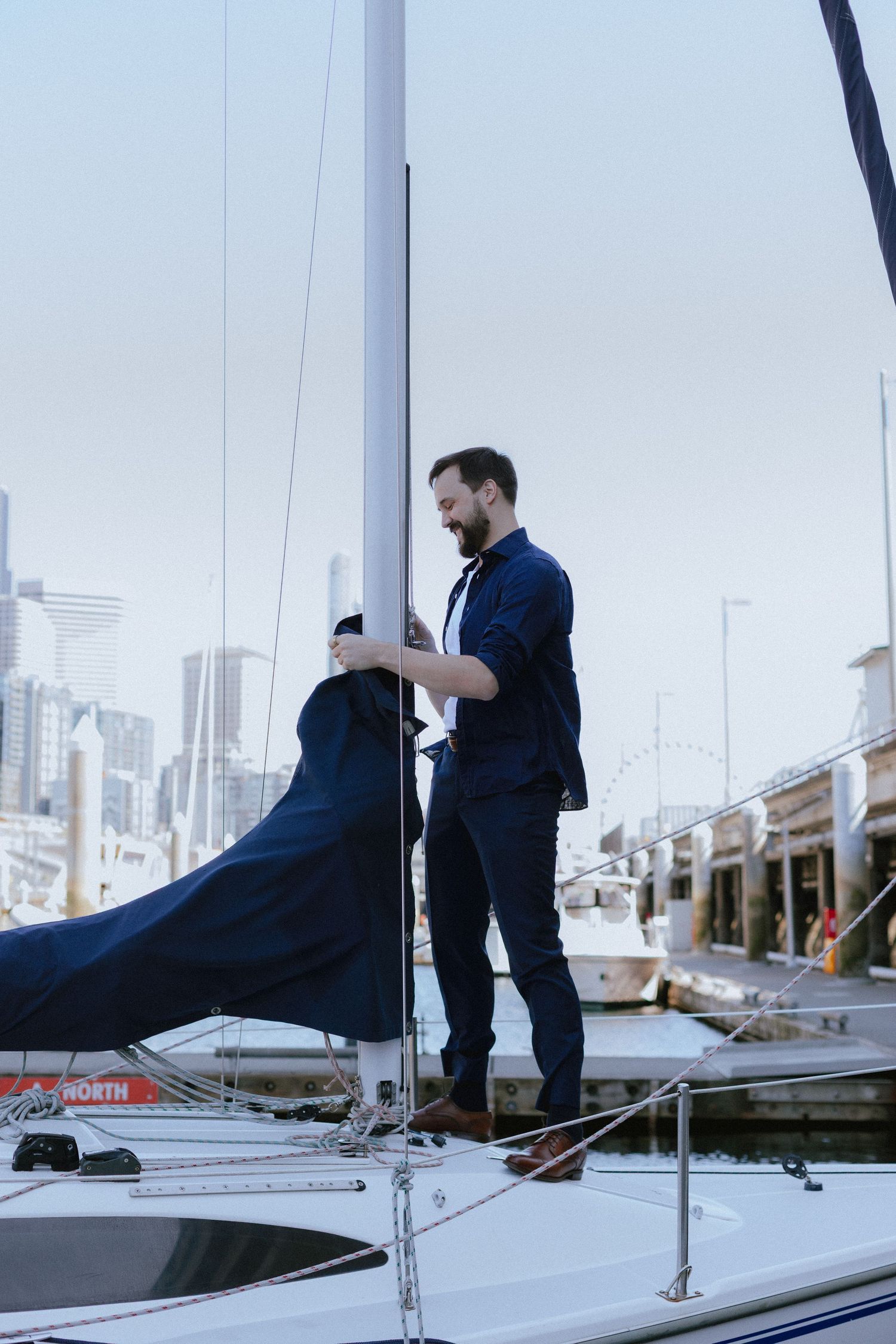 Seattle waterfront photos // Seattle lifestyle photography // Bell Harbor Marina // Seattle Sailing Photos // Seattle things to do