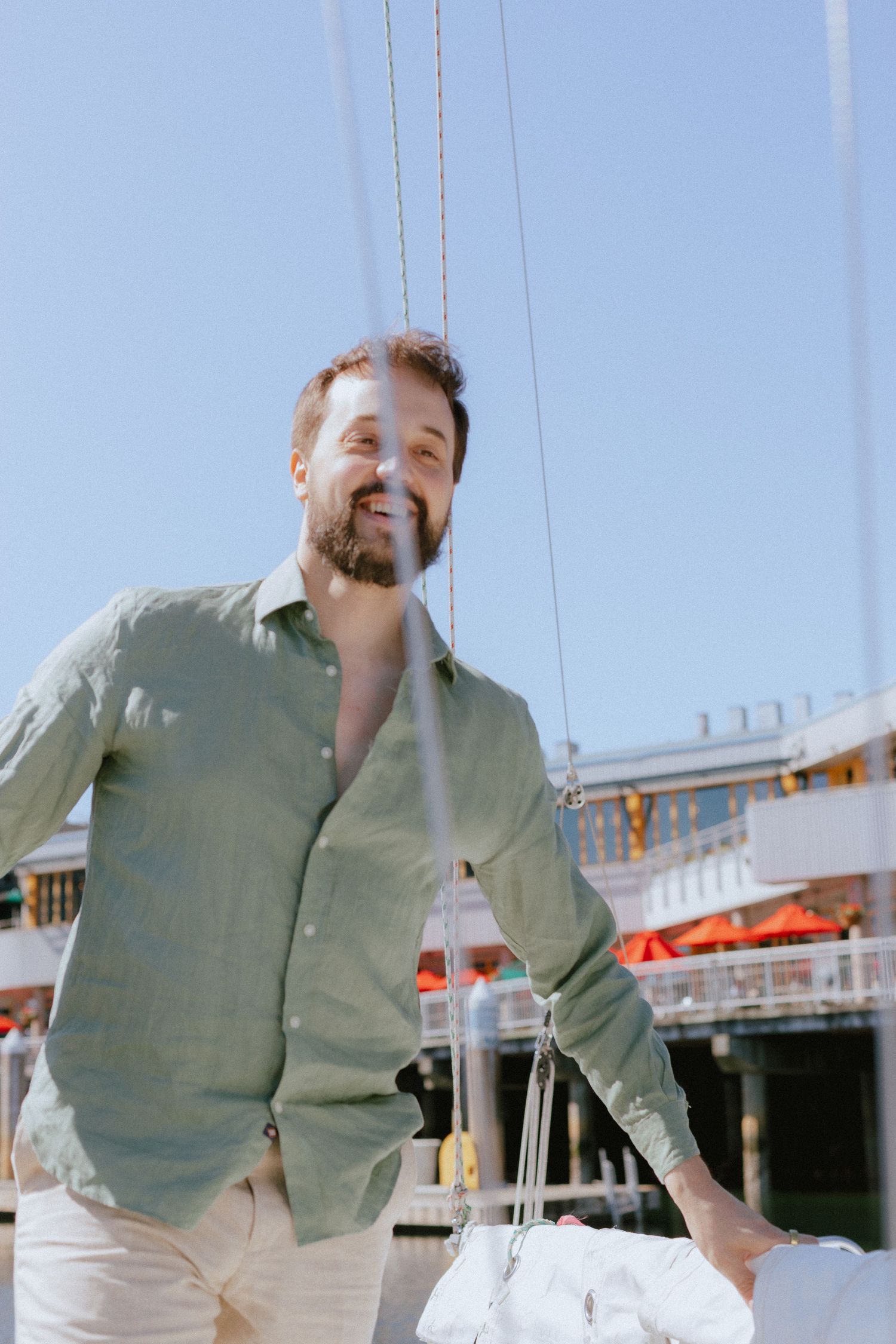 Seattle waterfront photos // Seattle lifestyle photography // Bell Harbor Marina // Seattle Sailing Photos