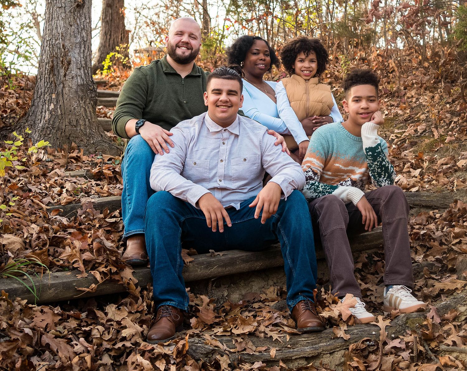 Knob Noster family photographer specializing in newborn, maternity, and milestone photography