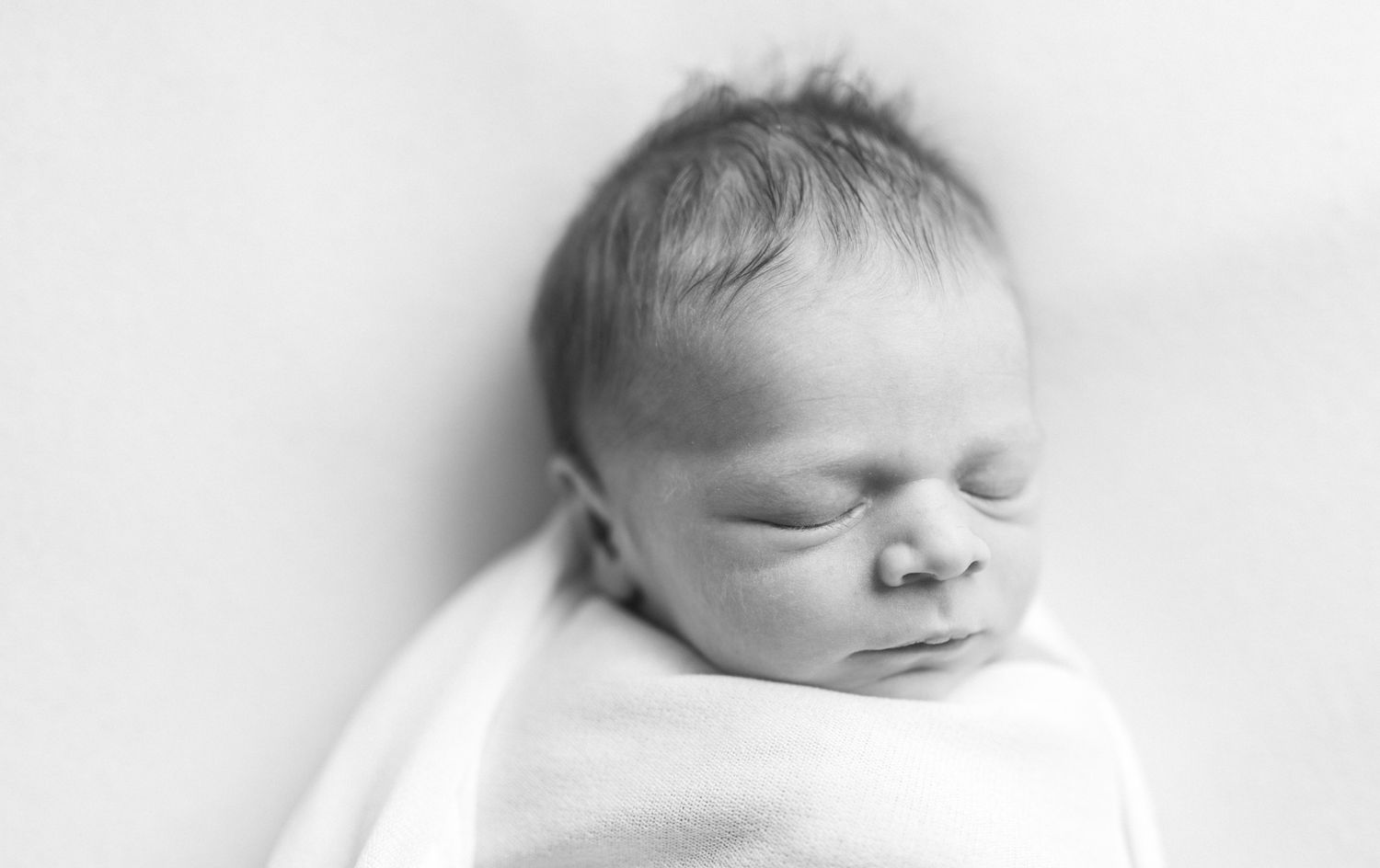 Perkekuvaus. kuvausuusimaa. vastasyntyneenkuvaus, Newbornkuvausnurmijärvi. Newbornkuvaushelsinki.Newborn kuvaus studiolla Nurmijärvellä