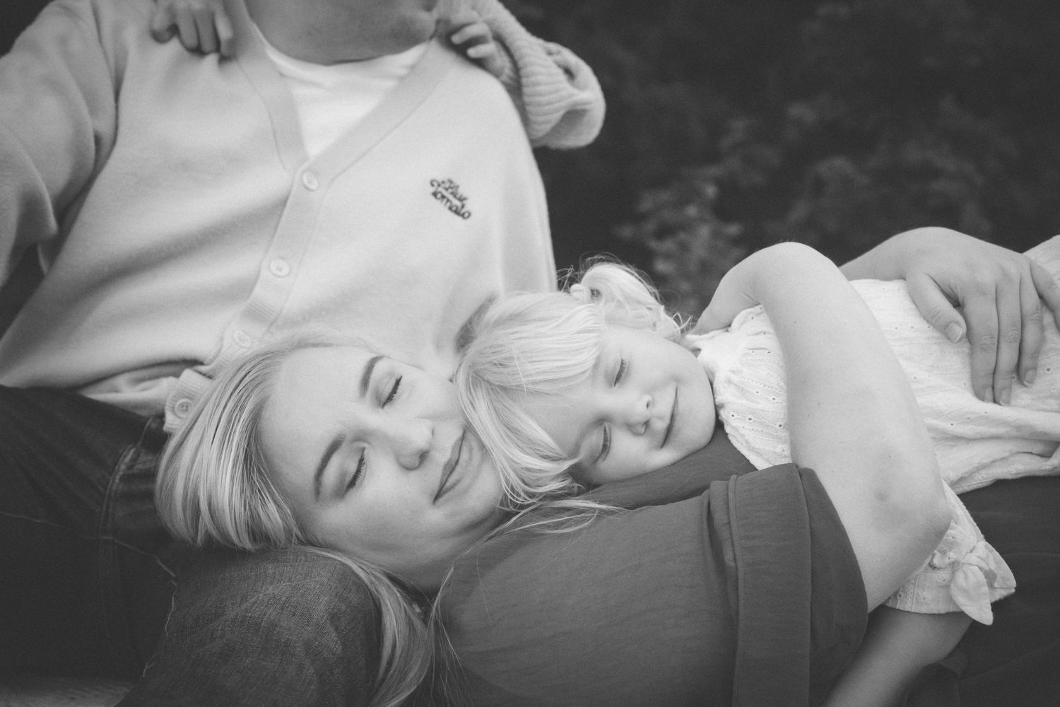 Perhekuvaus. vauvakuvaus. motherhoodkuvaus. 1v kuvaus.kuvausuusimaa.kuvausnurmijärvi. valokuvaus