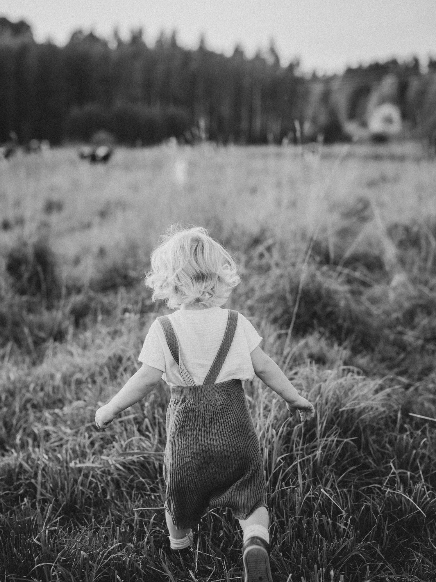Perhekuvaus. vauvakuvaus. motherhoodkuvaus. 1v kuvaus.kuvausuusimaa.kuvausnurmijärvi. valokuvaus.hääkuvaus