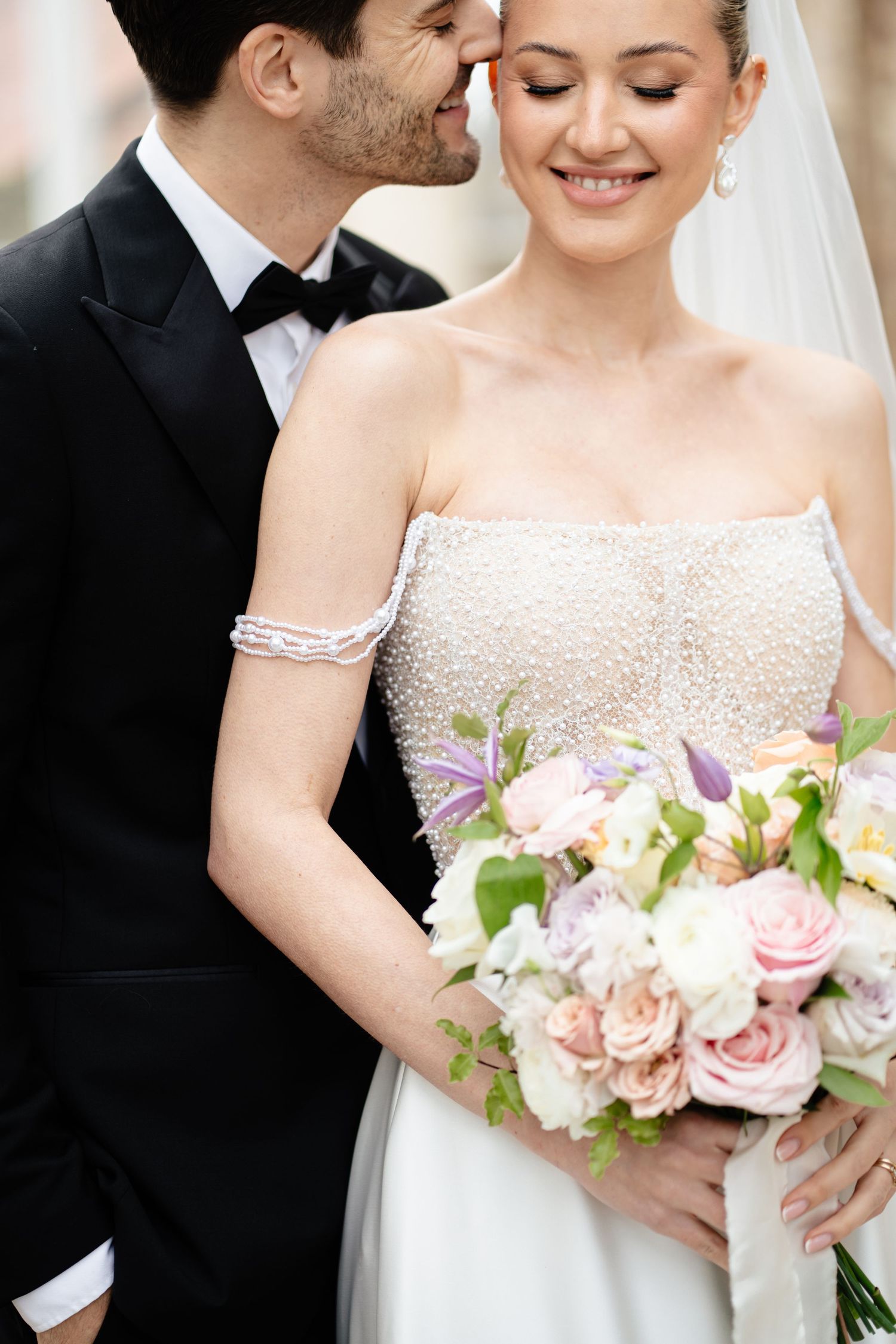 Dami Hassan Luxury wedding photographer - married couple