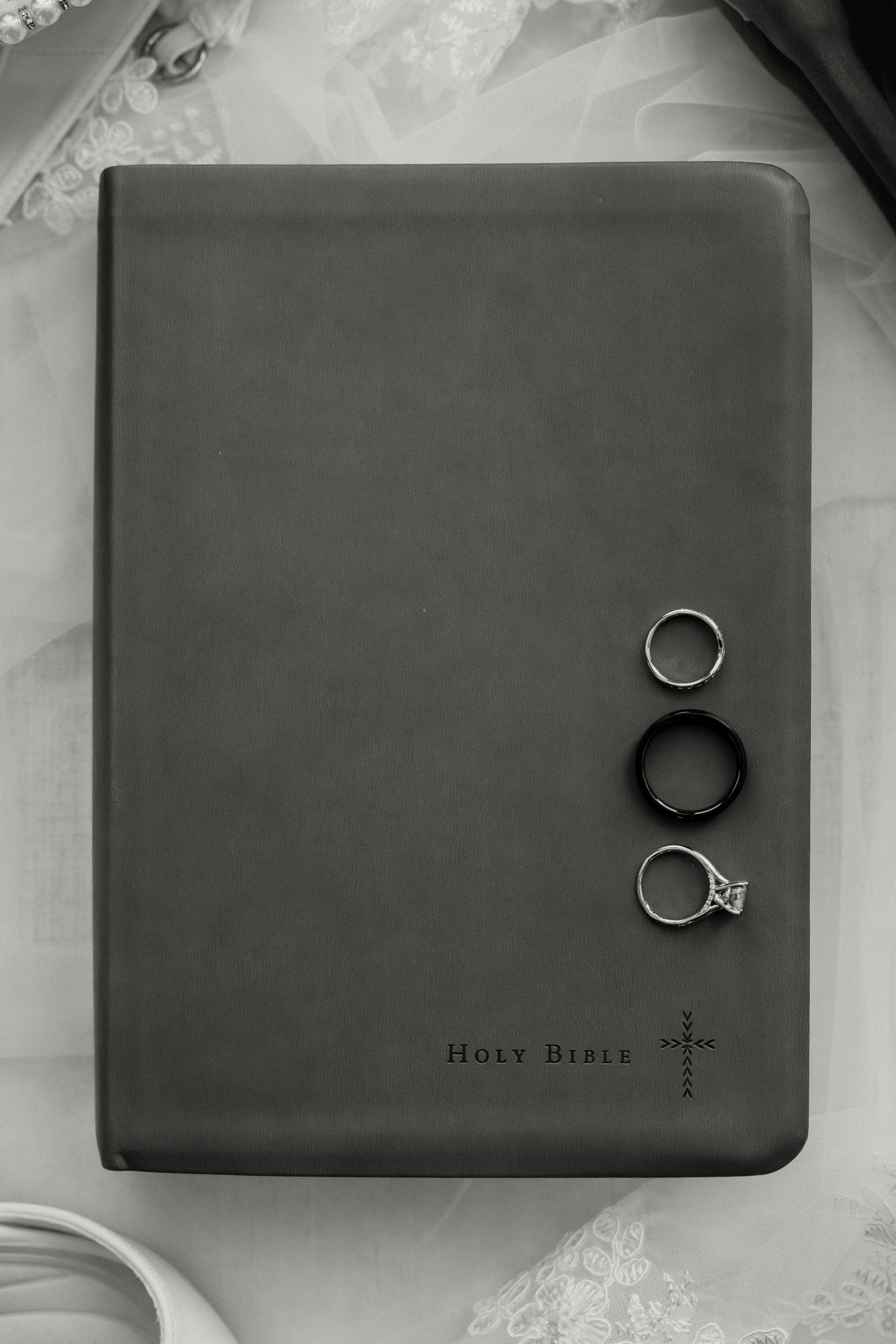 st. Augustine catholic wedding photography, st. Augustine catholic wedding photographers, cathedral st. Augustine, the delac collective