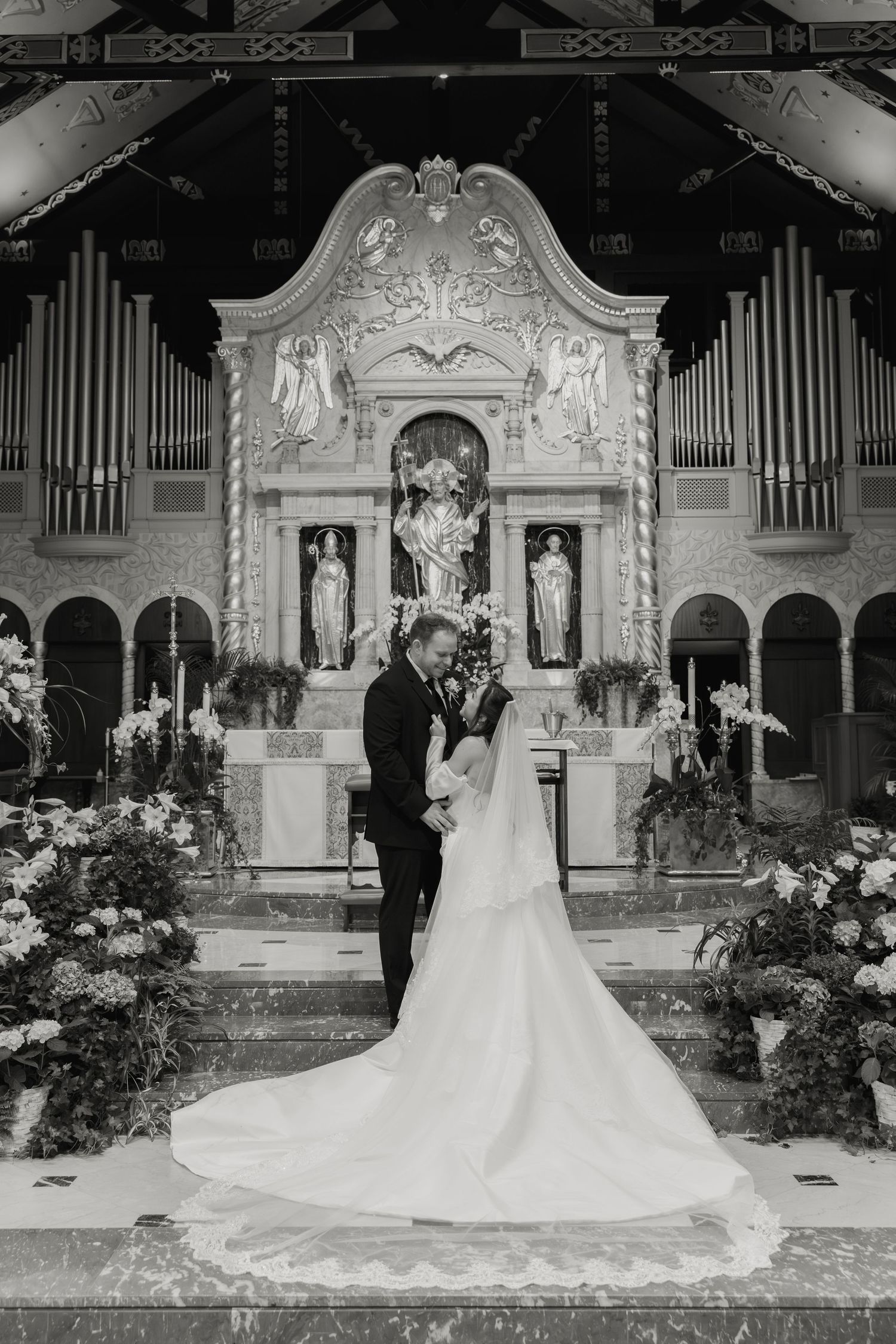 st. Augustine catholic wedding photography, , cathedral basilica of st. Augustine wedding, the delac collective, Florida Catholic wedding