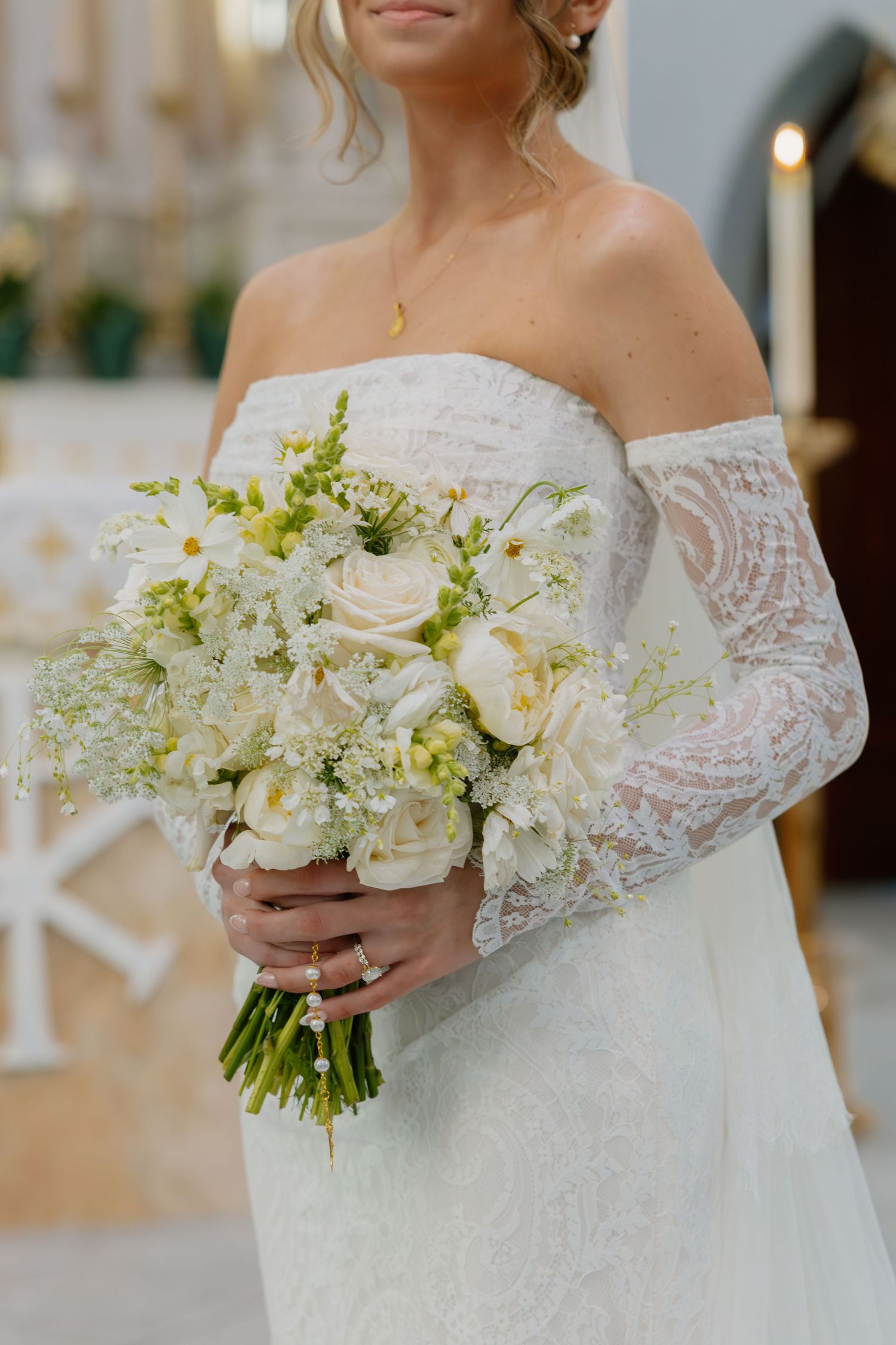 immaculate conception Jacksonville wedding, catholic wedding photography, Florida catholic wedding photographers, the delac collective