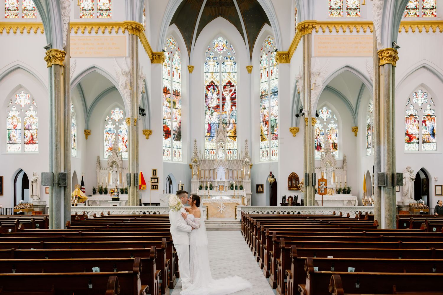 immaculate conception Jacksonville wedding, catholic wedding photography, Florida catholic wedding photographers, the delac collective
