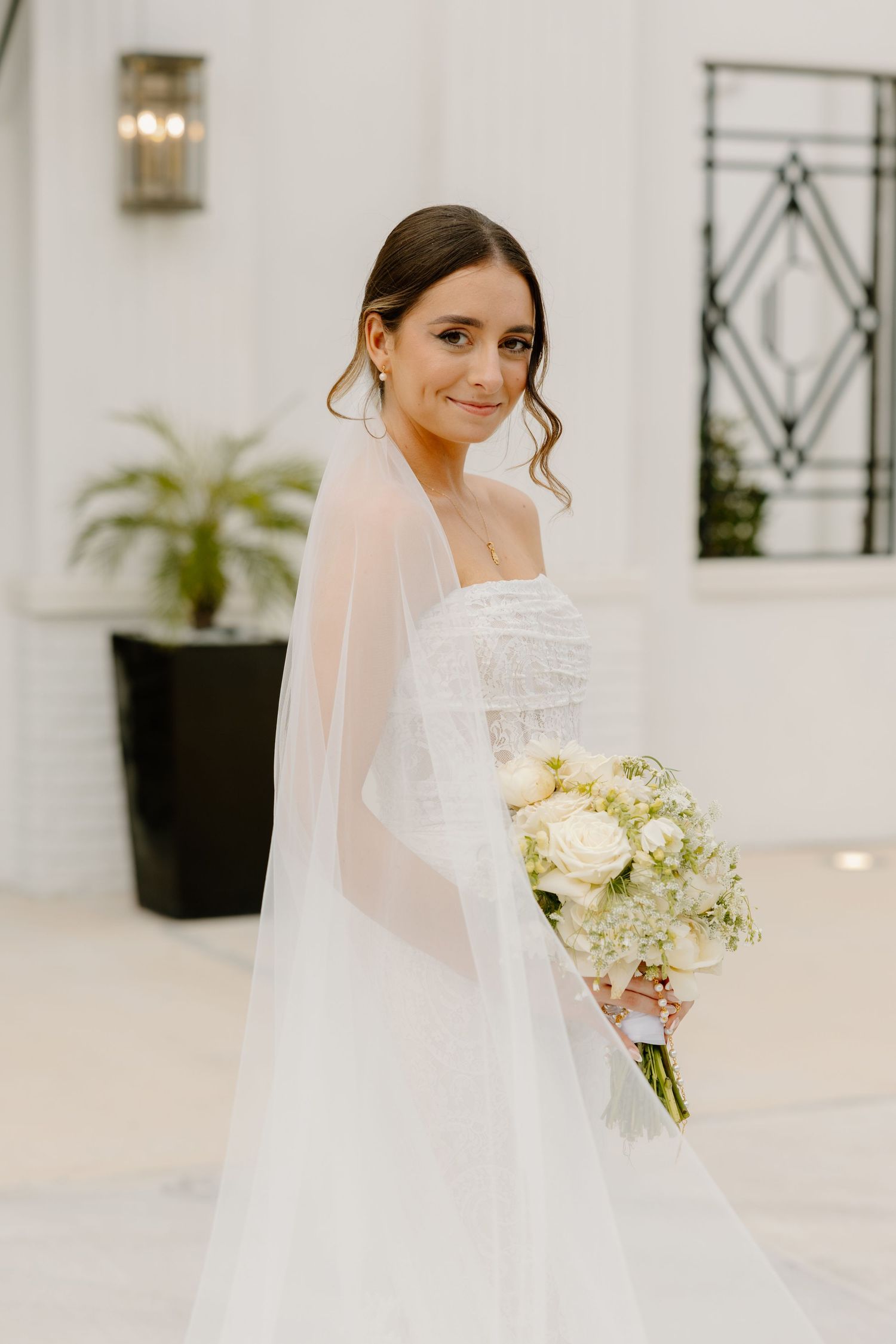 clay theatre wedding Jacksonville, catholic wedding photography, Florida catholic wedding photographers, the delac collective