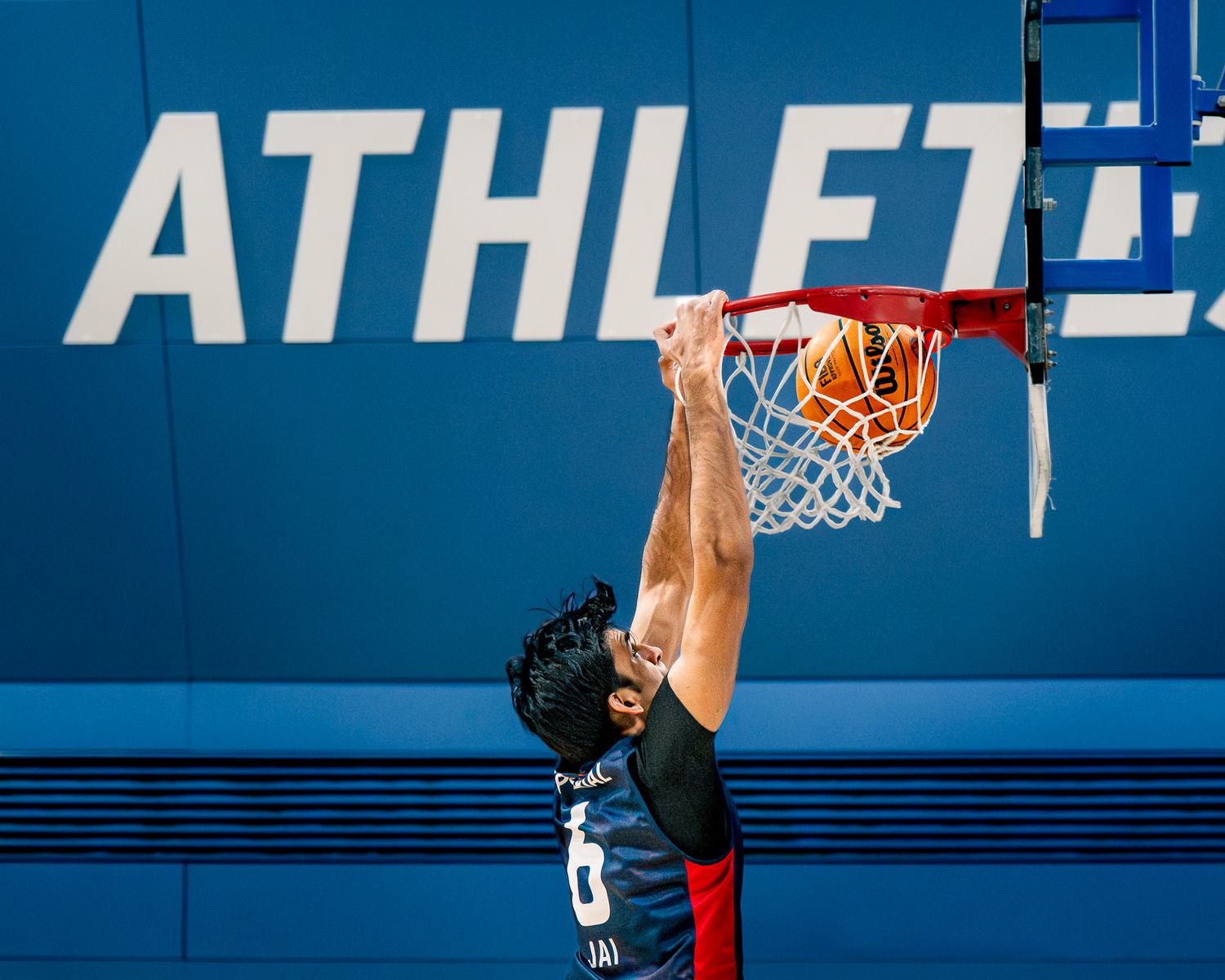 Saoirse Byrne Photography Imperial College London Basketball Men Dunk