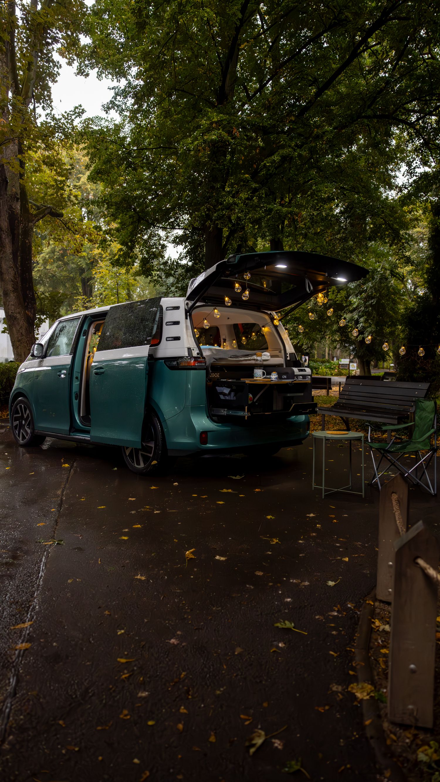 Lukáš Hejzlík přespal v ZOO Praha - Volkswagen