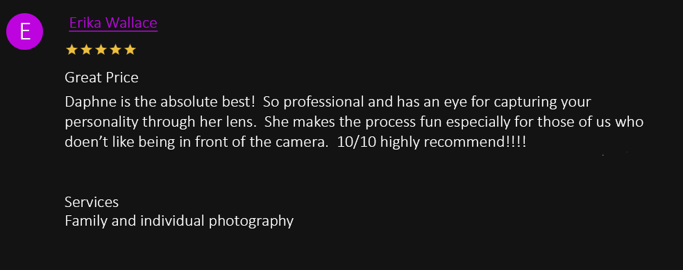 Five-star review praising Daphne of The Focused Lens for professional and fun family photography sessions.