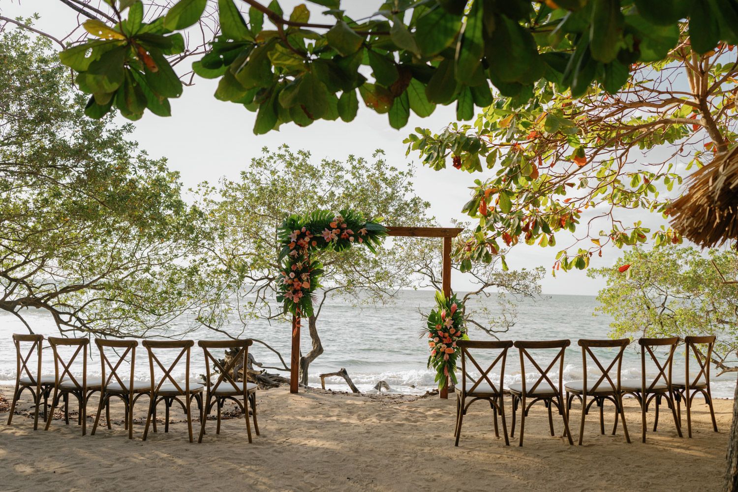 Wedding reception details at a Costa Rica wedding planned by Mil Besos.