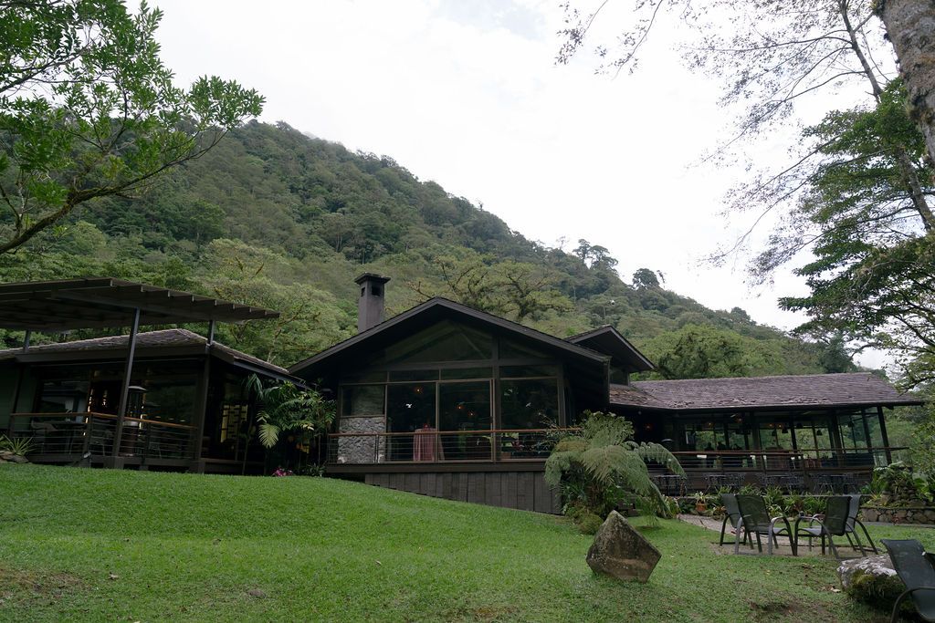 Rainforest wedding venue in Costa Rica surrounded by lush tropical mountains for Maureen and Major’s wedding