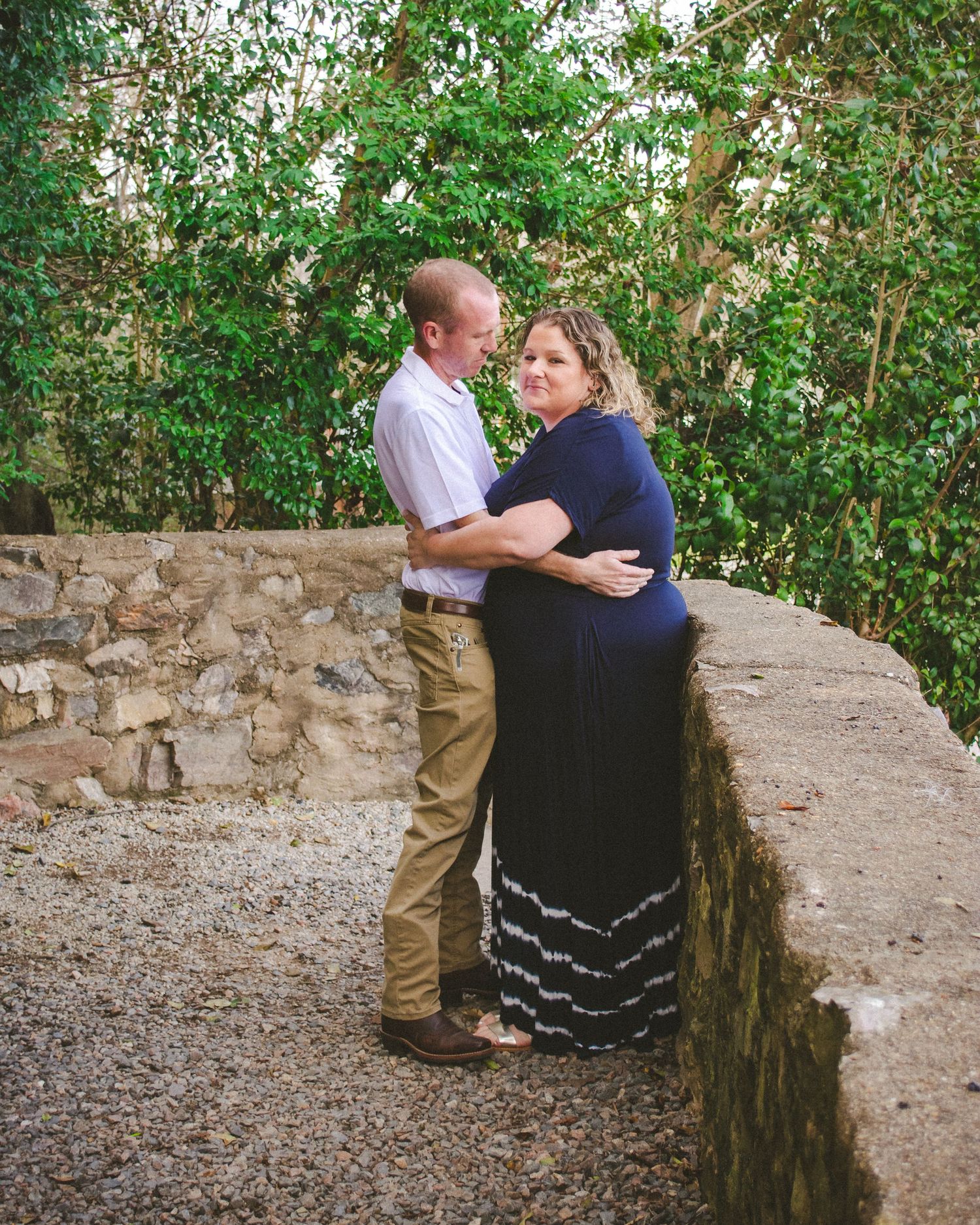 Beautiful outdoor natural light photo of couple - engagement session - lifestyle session