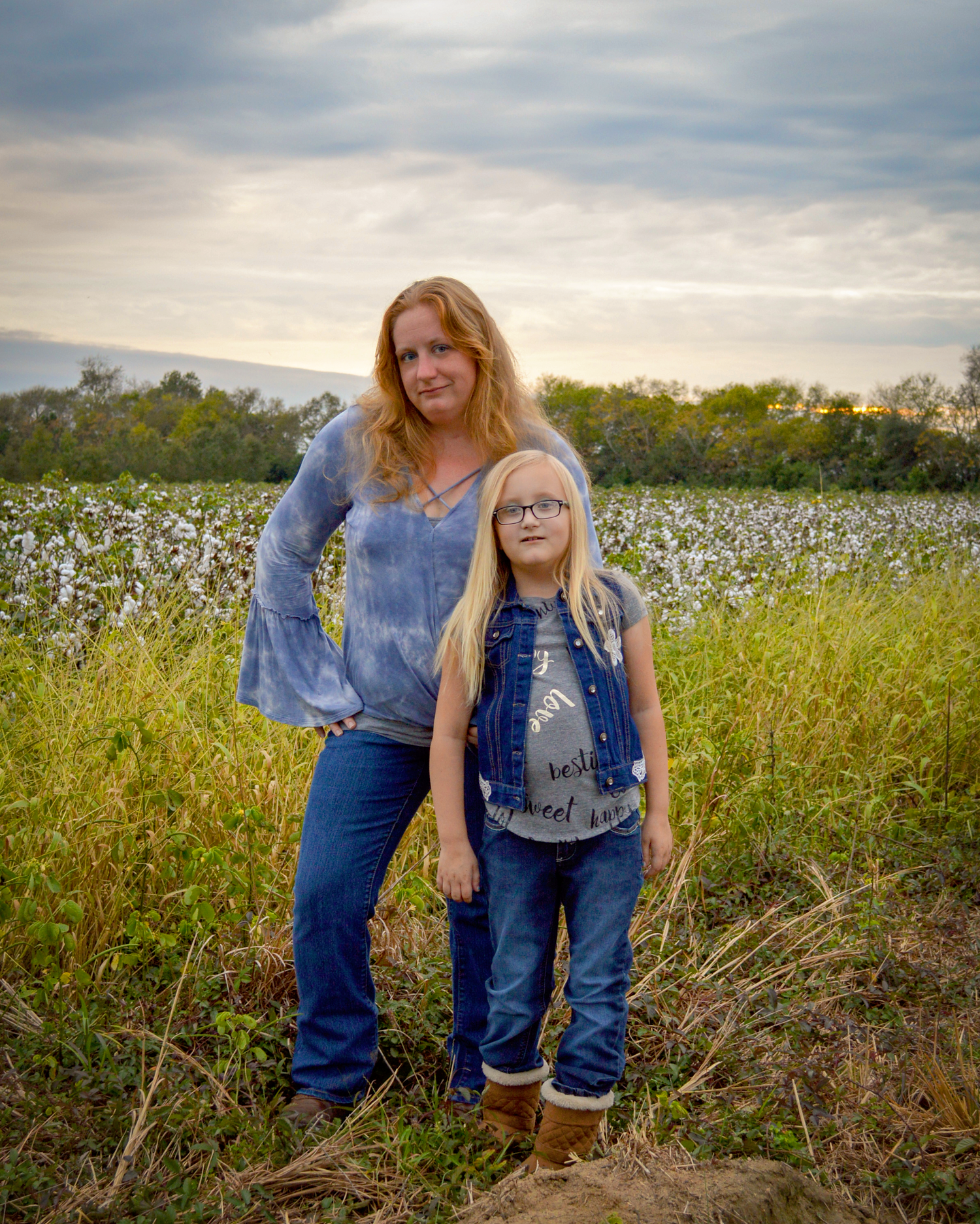 Beautiful outdoor natural light photo of mother and daughter