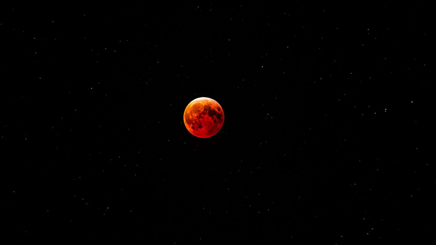 Bloodmoon Lunar Eclipse with stars March 13th, 2025. Lockwood, Missouri