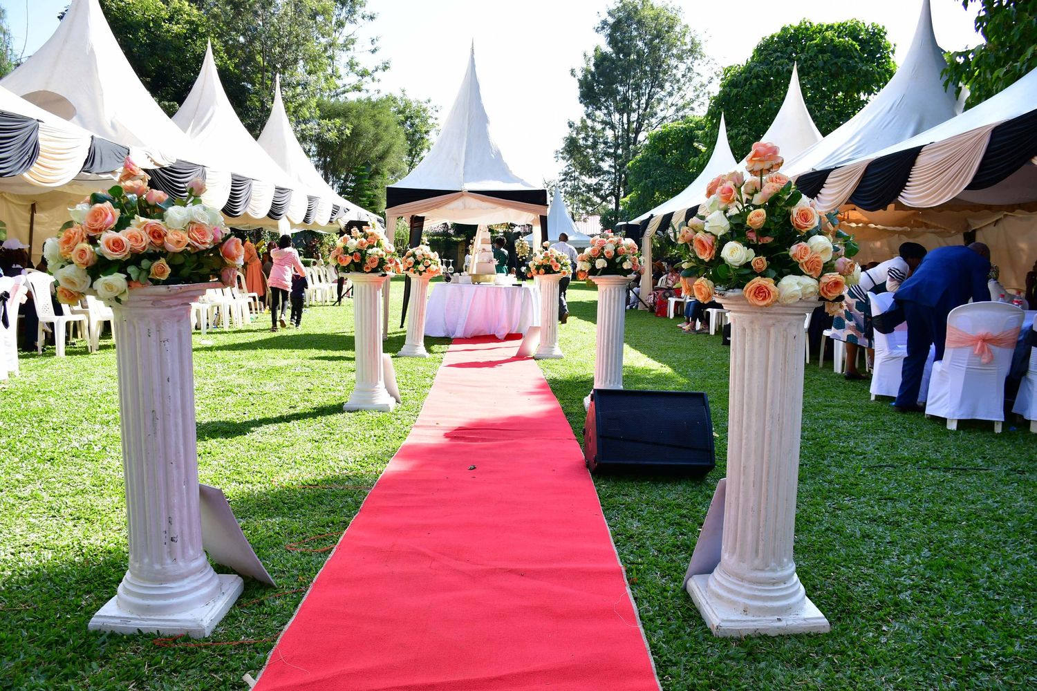 outdoor wedding photography kenya