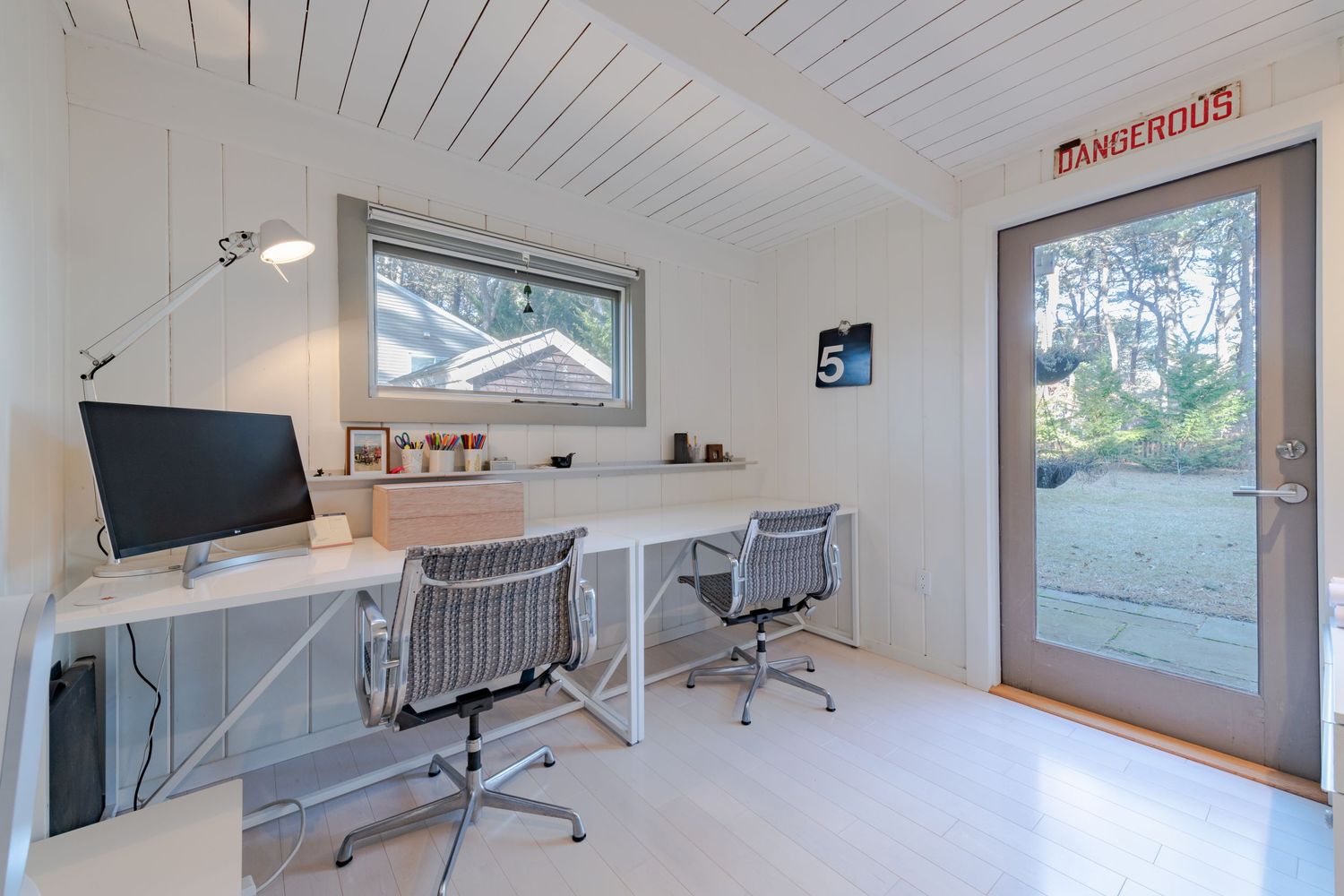 Discover the art of real estate photography by Ryan Maheu Photographic Services.