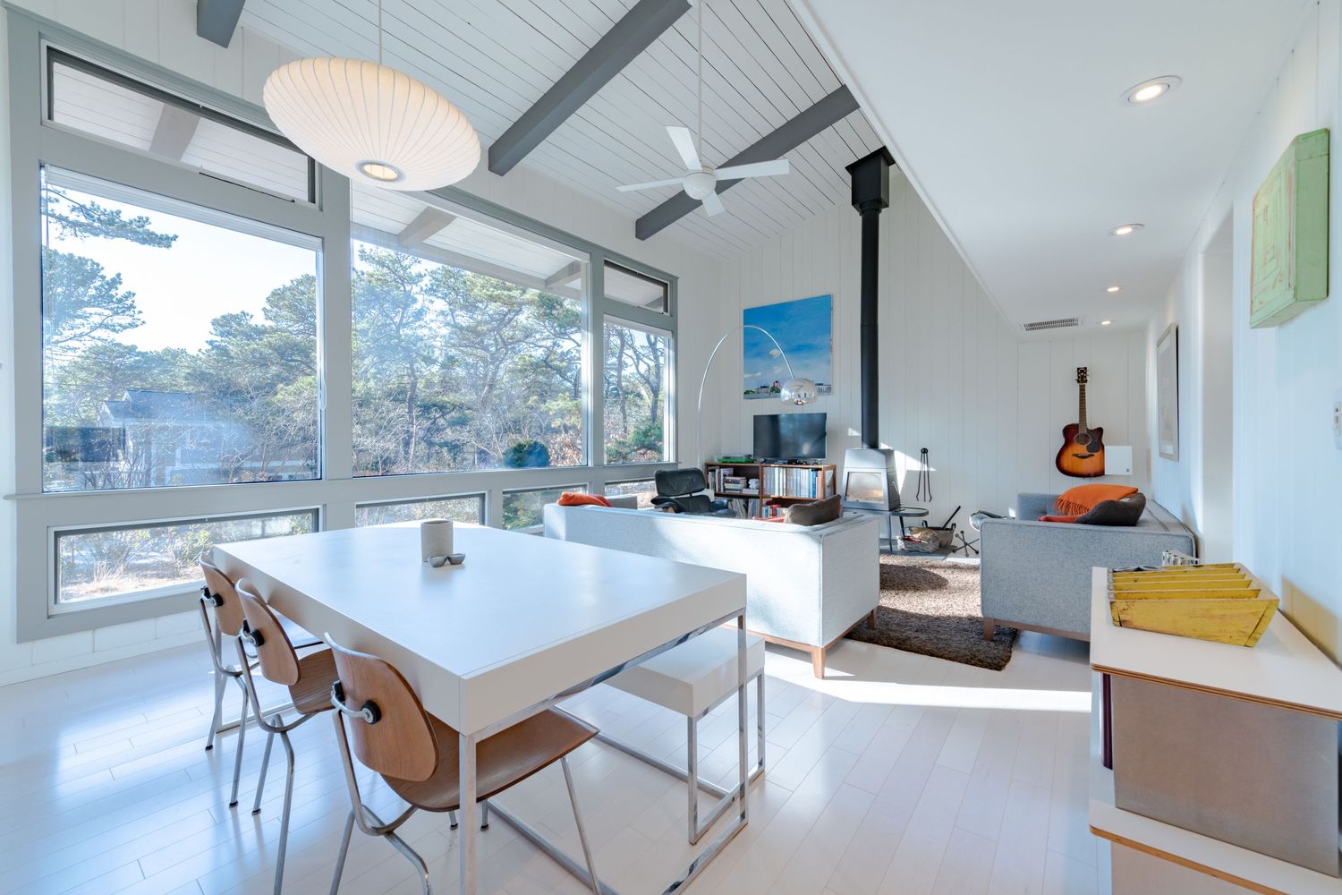 Discover the art of real estate photography by Ryan Maheu Photographic Services.